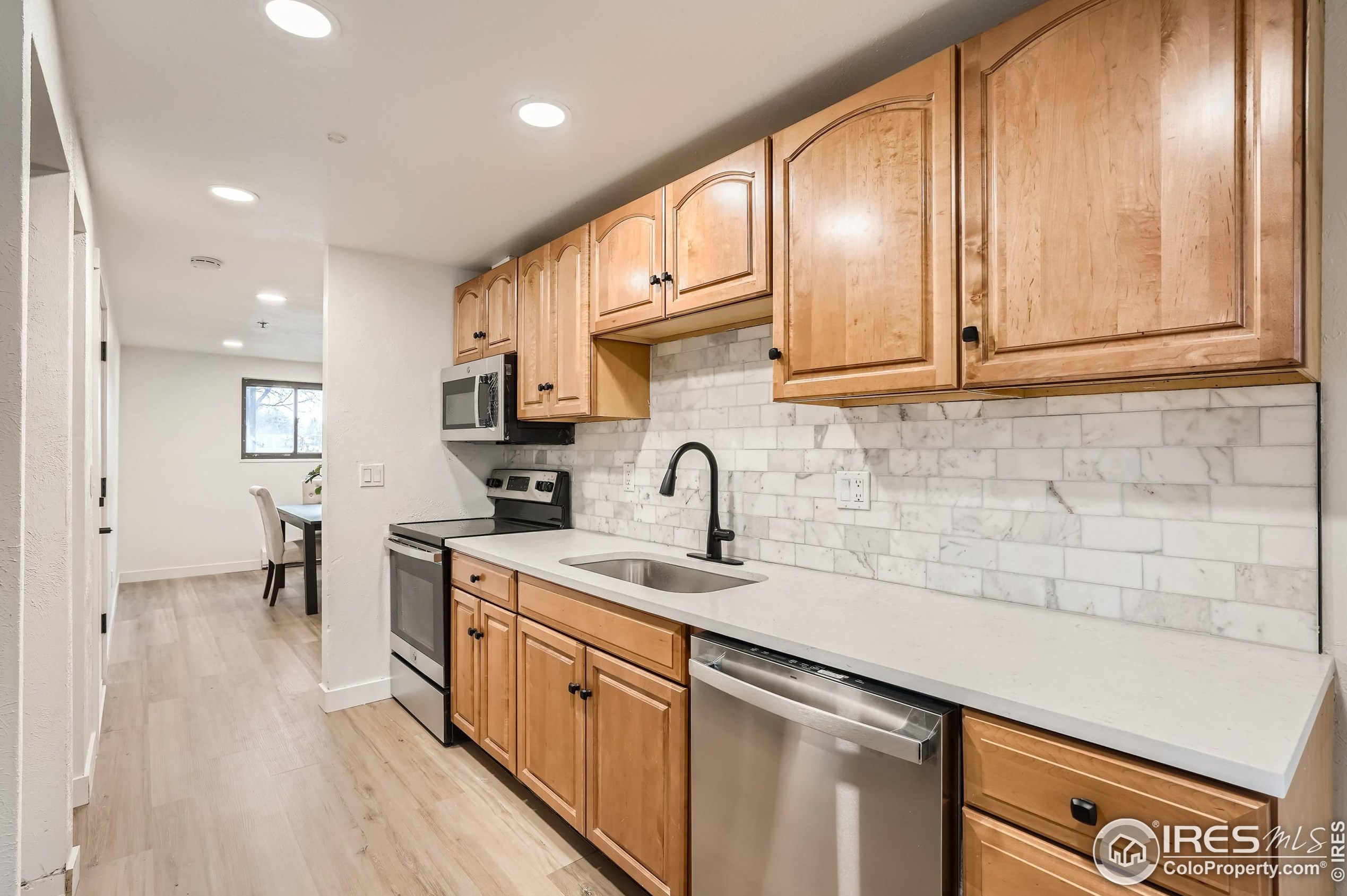 435 Manhattan Dr, Boulder CO 80303-4242 exterior