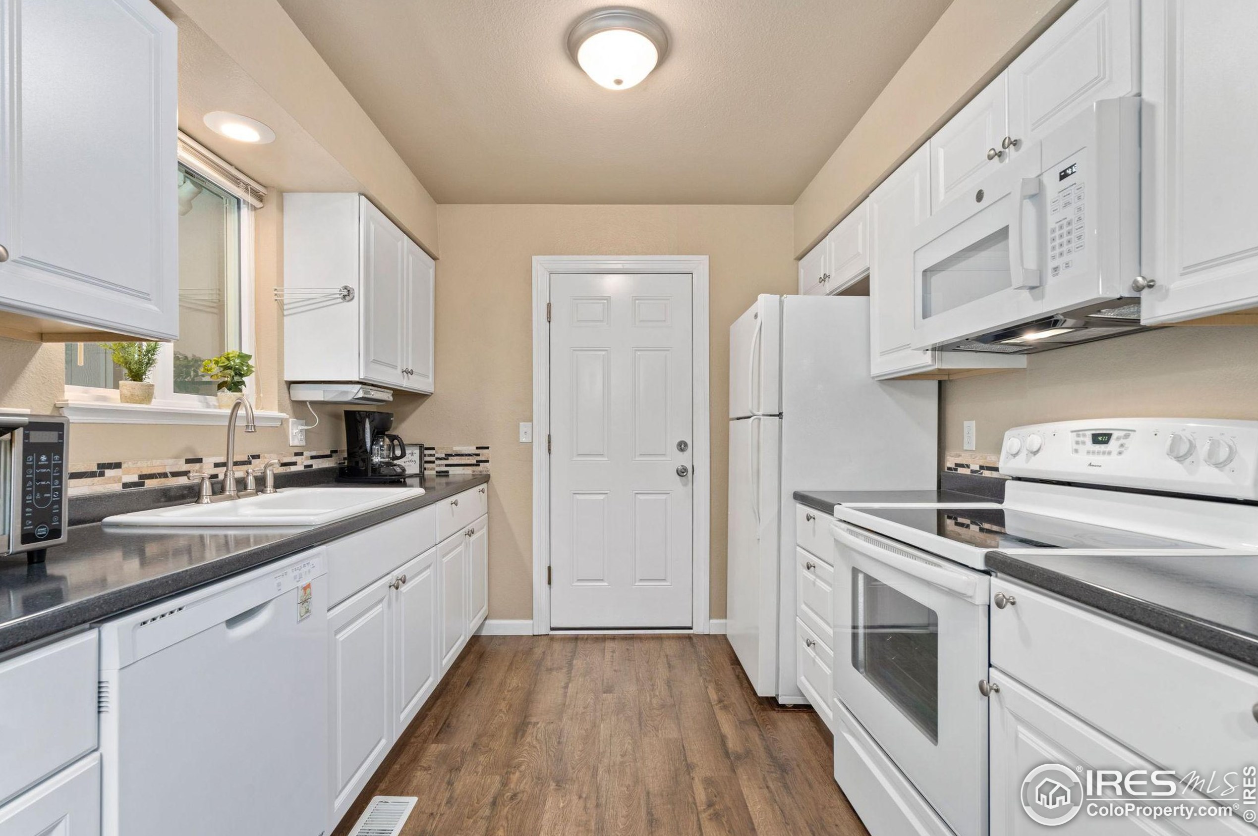 2421 Albany Ave, Loveland CO 80538-4117 exterior