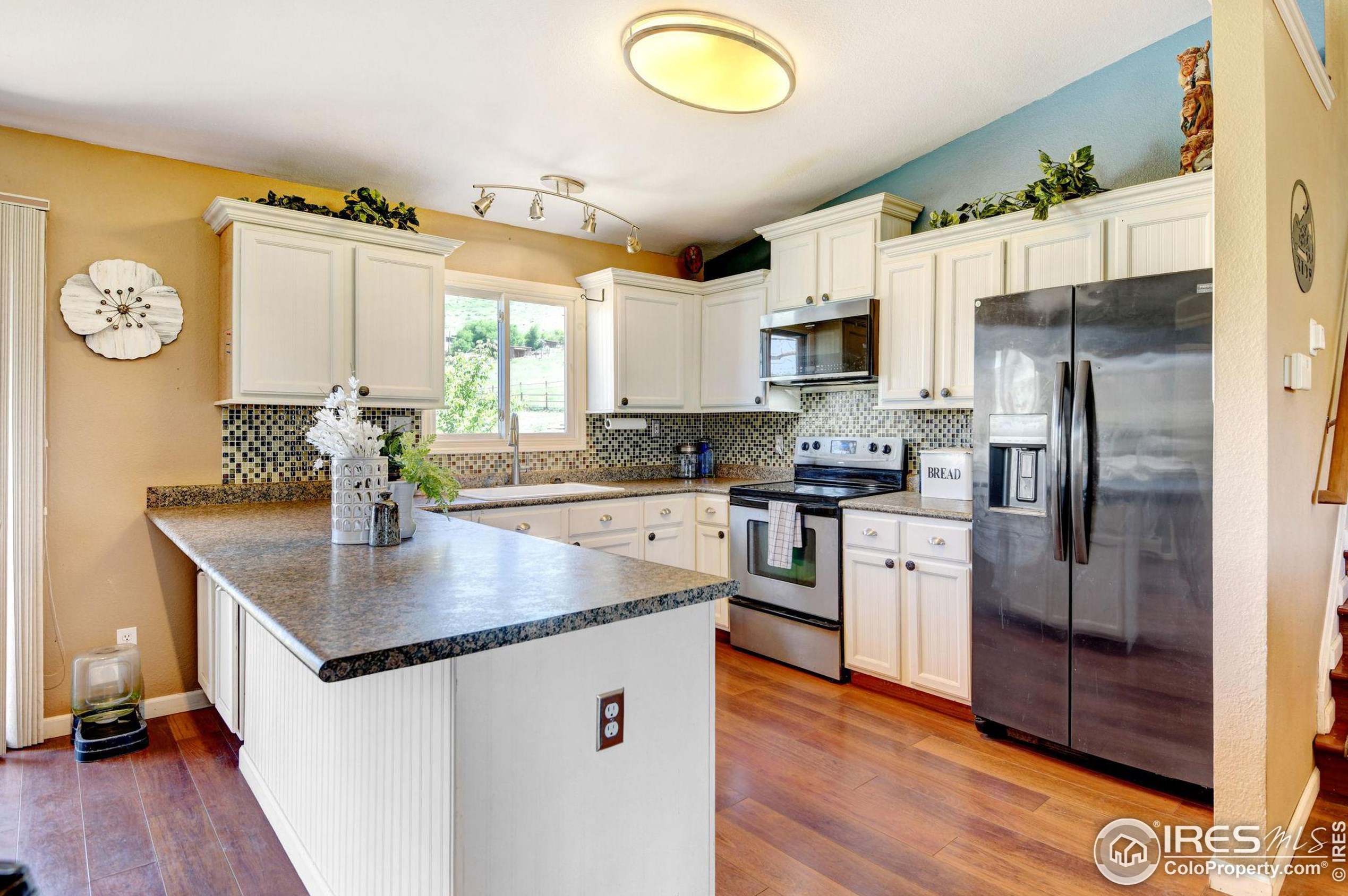 208 Mccolm St, Longmont CO 80513-8967 exterior