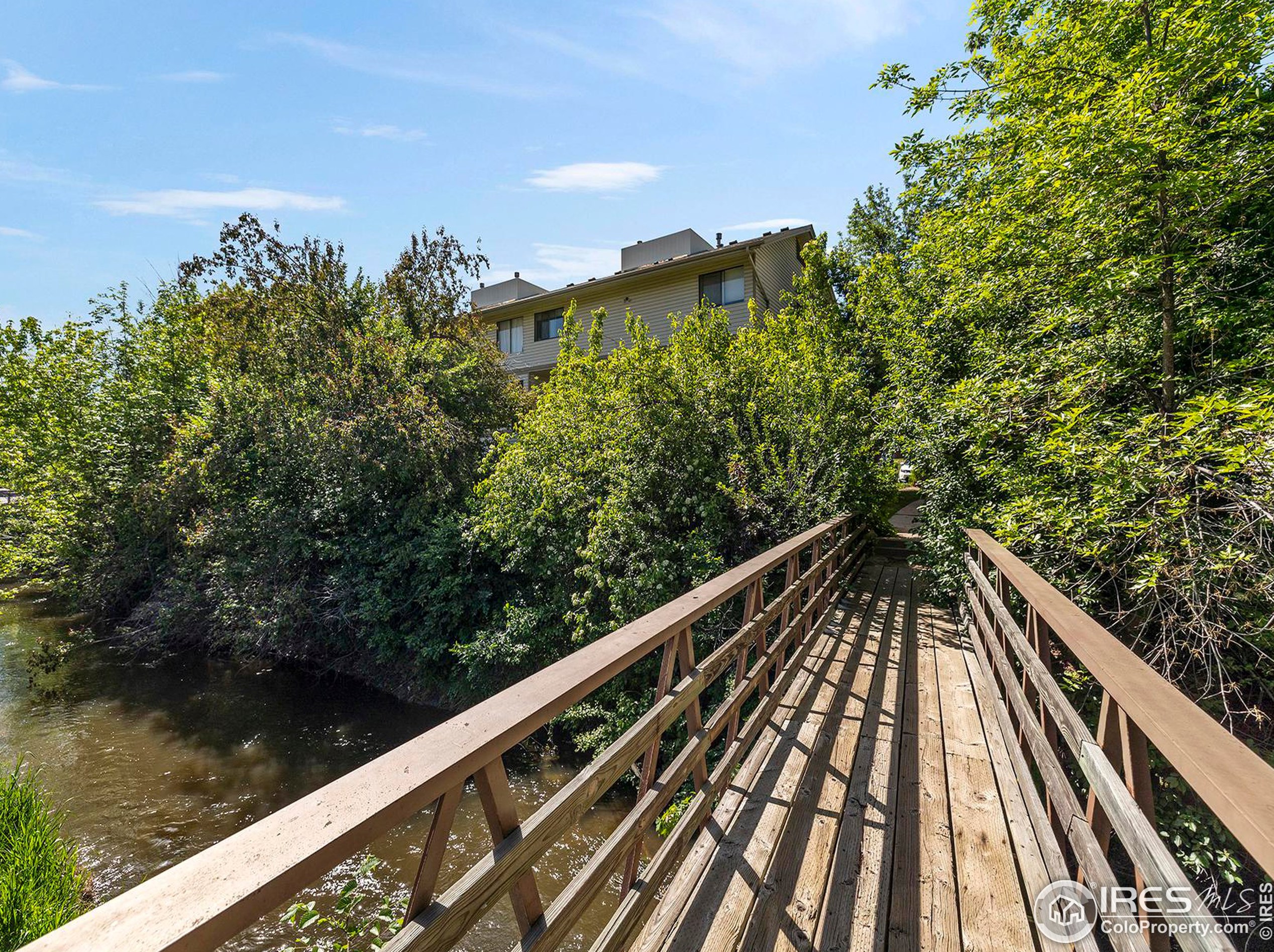 1705 Heatheridge Rd, Fort Collins CO  80526-1743 exterior