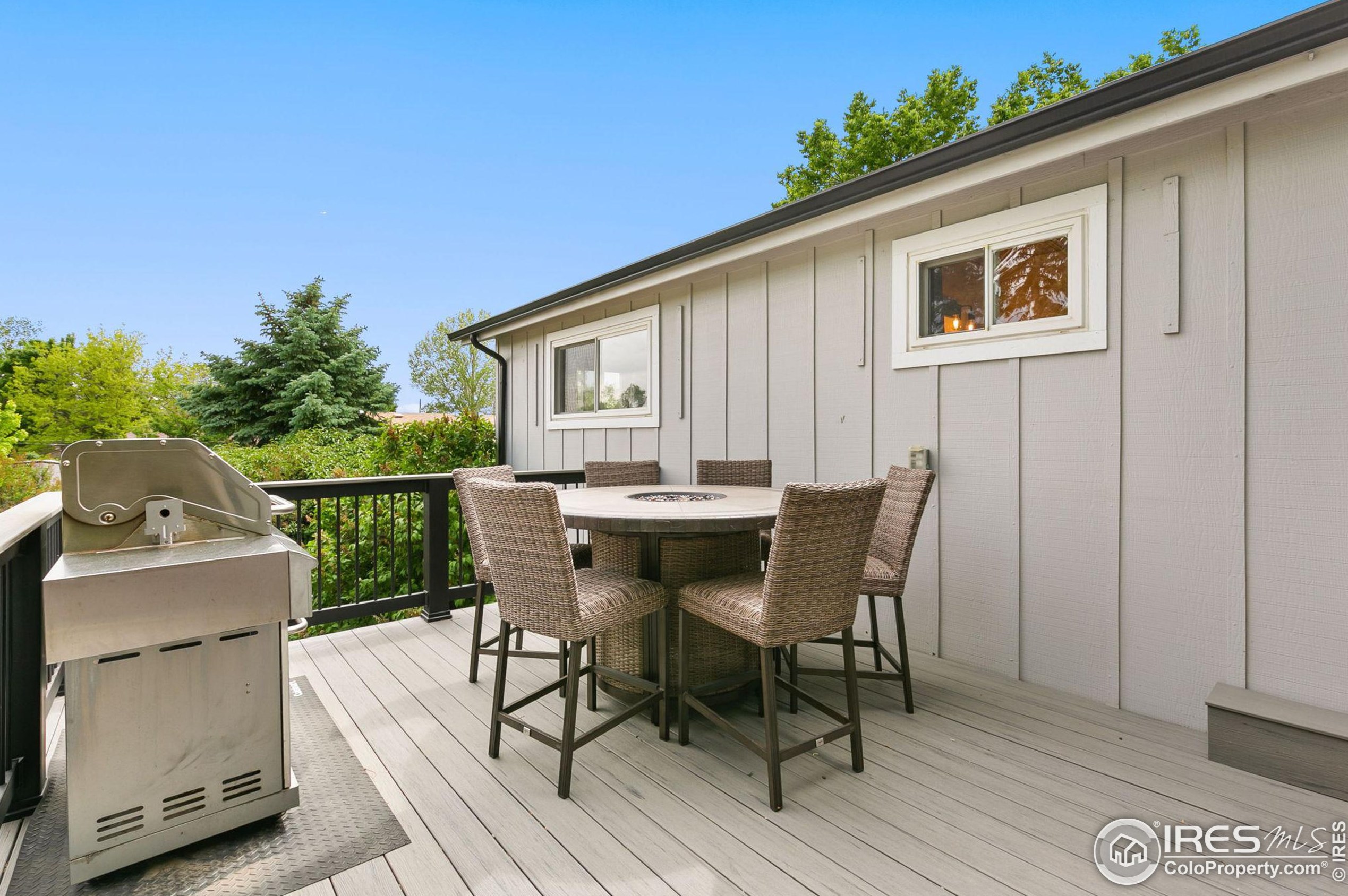 3532 Terry Lake Rd, Fort Collins CO  80524-1673 exterior