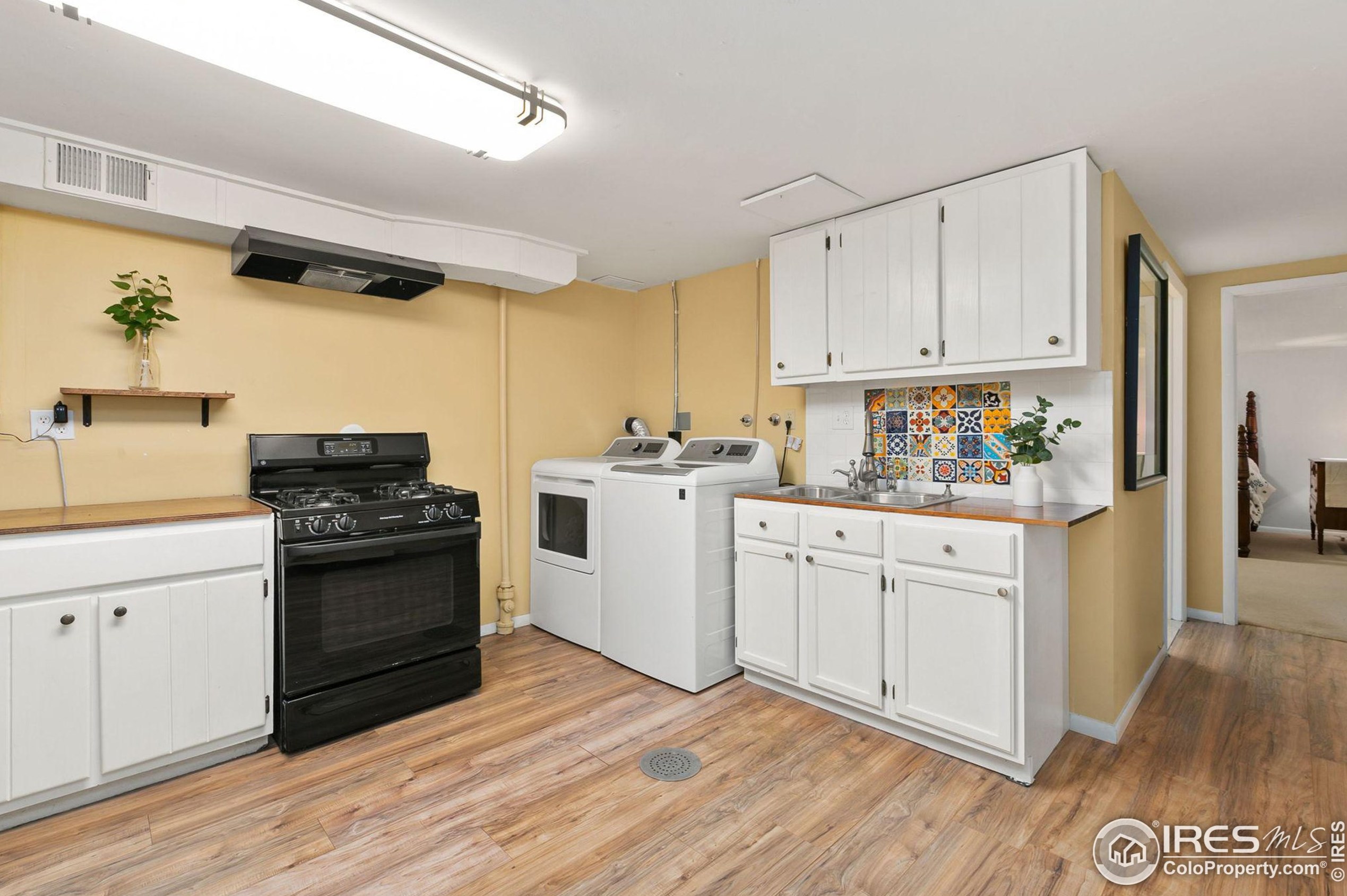 3532 Terry Lake Rd, Fort Collins CO  80524-1673 exterior