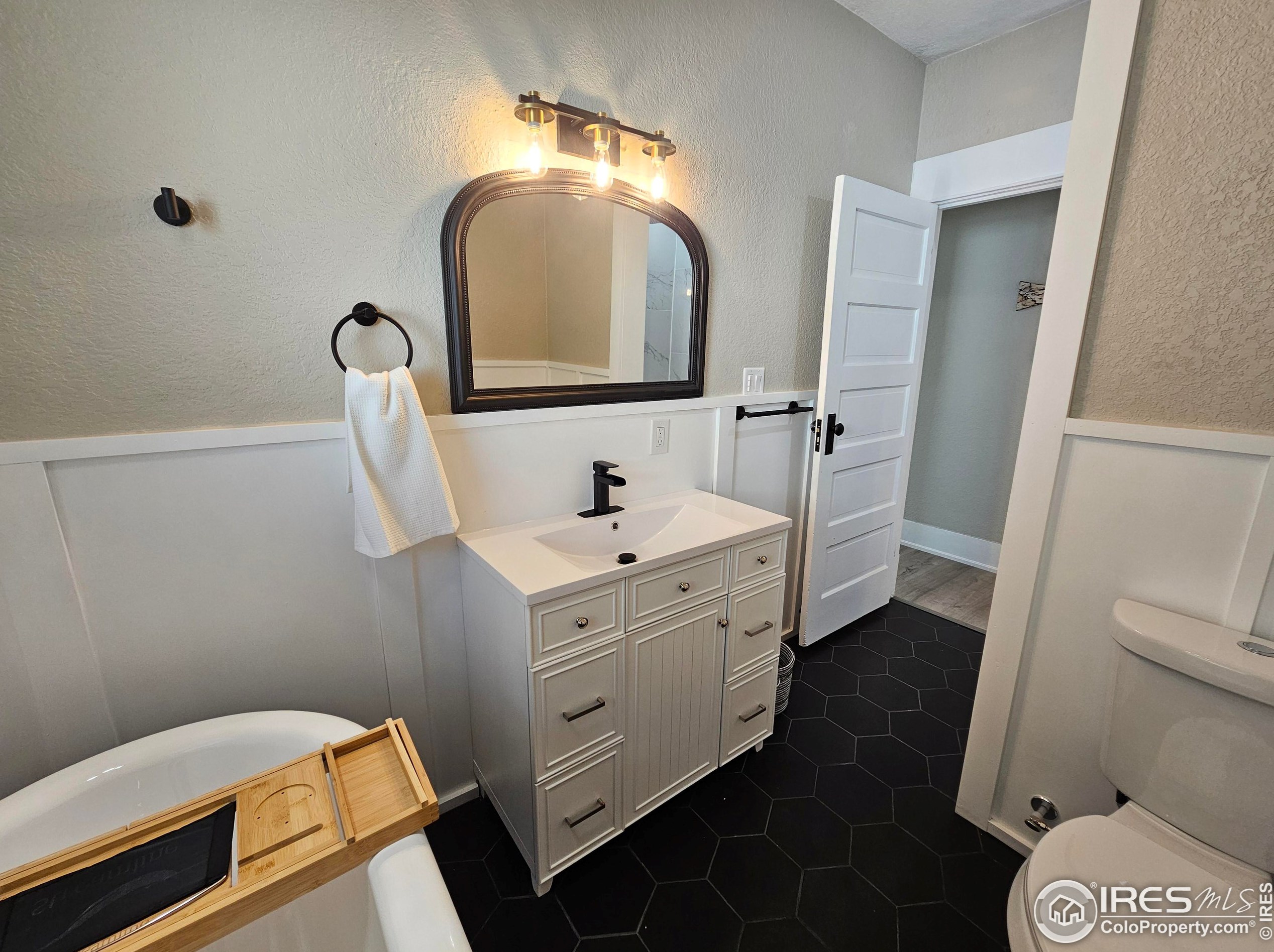 121 Beattie St, Sterling CO 80751-3944 exterior