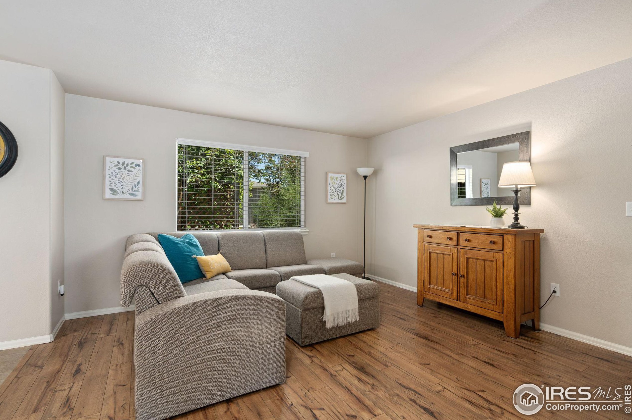 450 Peyton Dr, Fort Collins CO  80525-8259 exterior