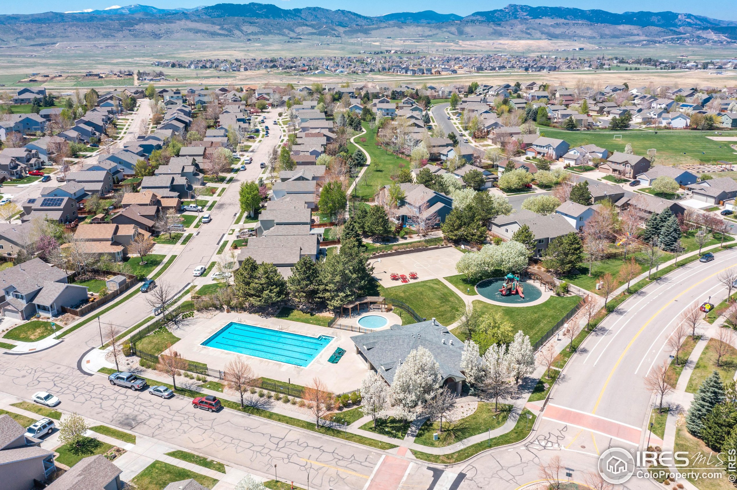 450 Peyton Dr, Fort Collins CO  80525-8259 exterior