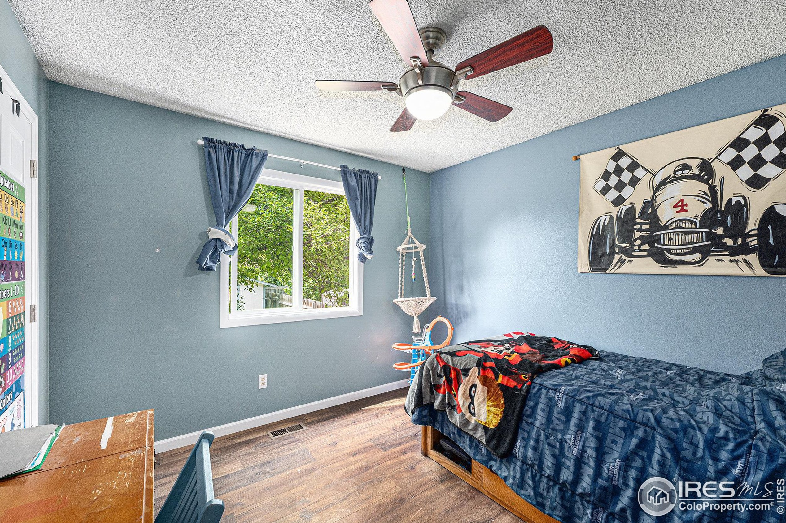 1428 Avondale Pl, Loveland CO exterior