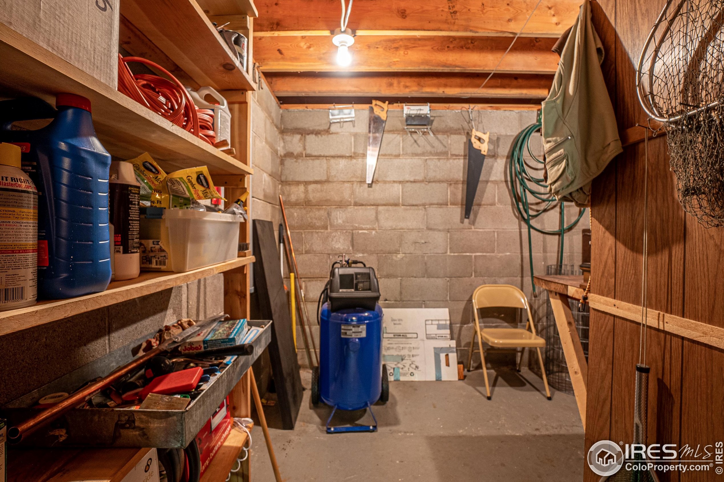 348 Crown Pt Dr, Bellvue CO 80512-9411 exterior