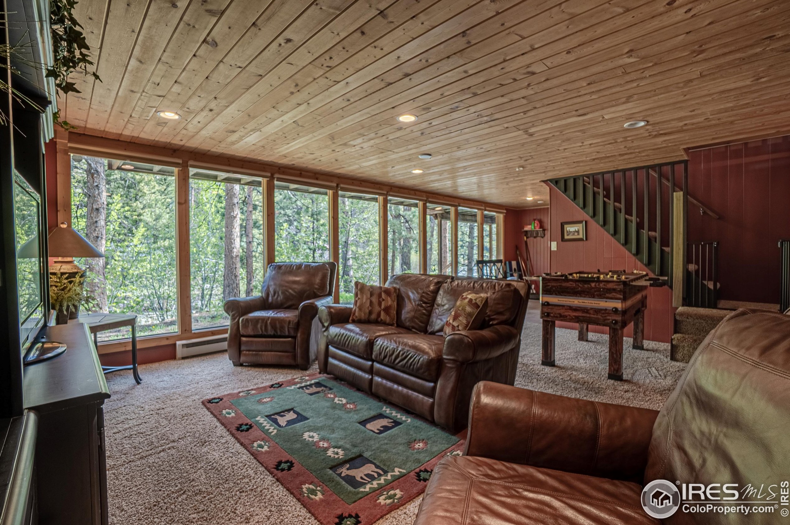 348 Crown Pt Dr, Bellvue CO 80512-9411 exterior