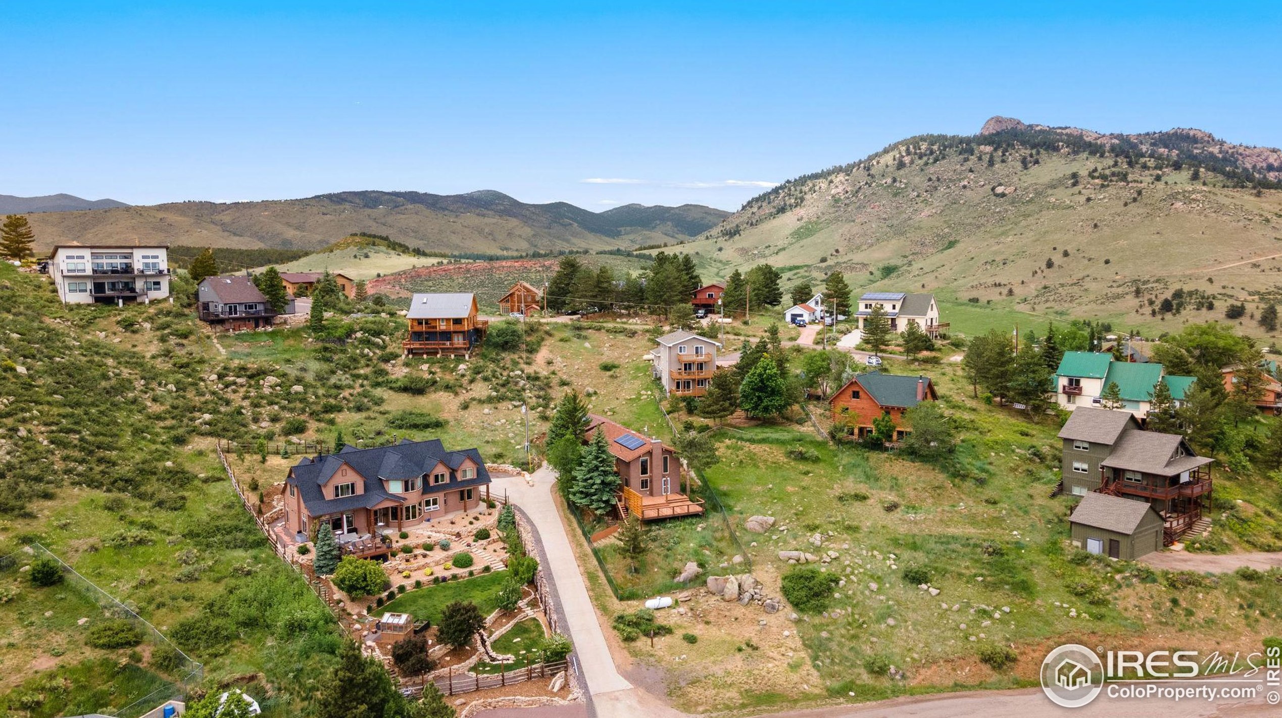 4921 Overhill Dr, Fort Collins CO  80526 exterior