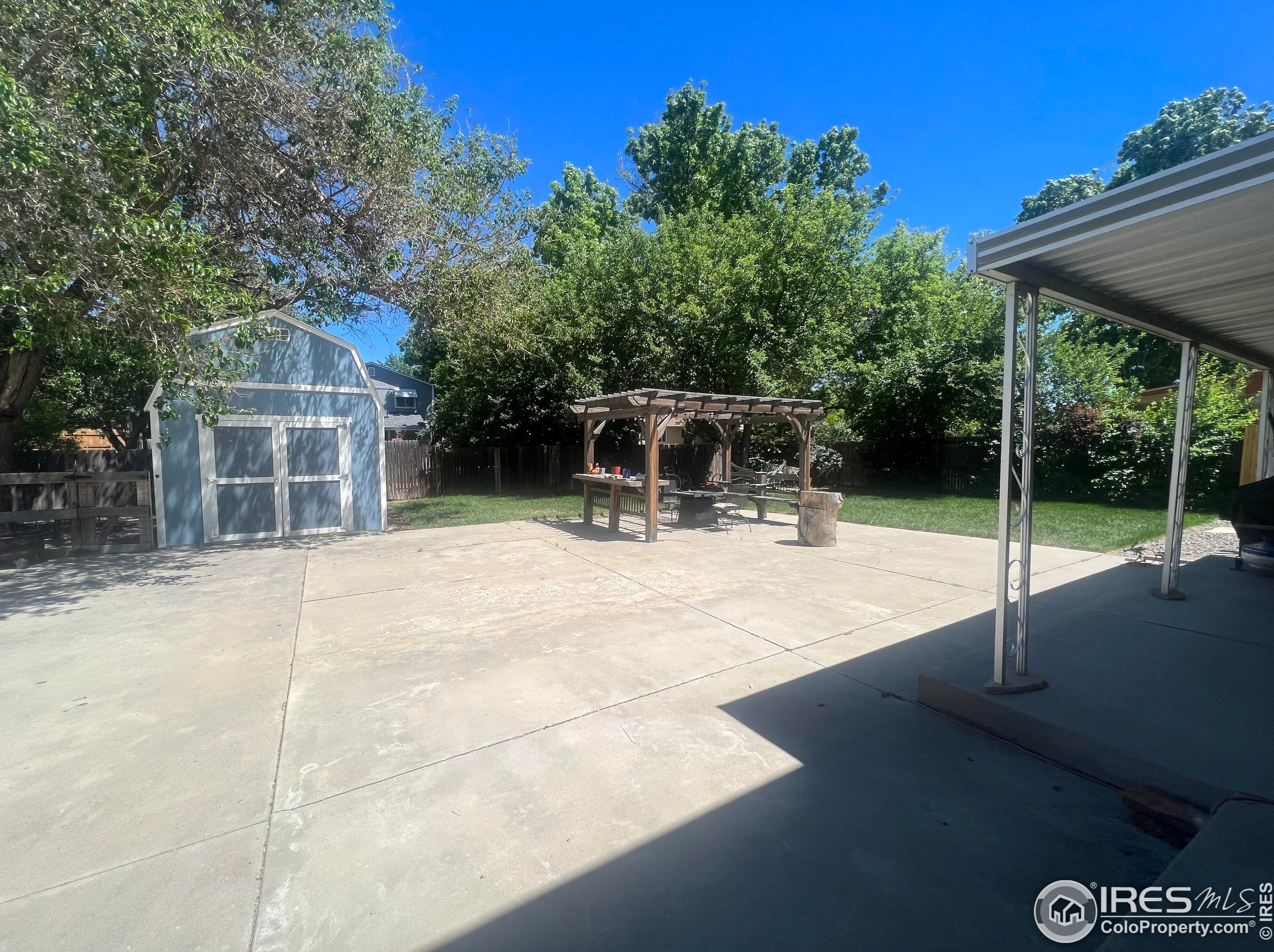 3346 Apple Ave, Loveland CO 80538-2515 exterior