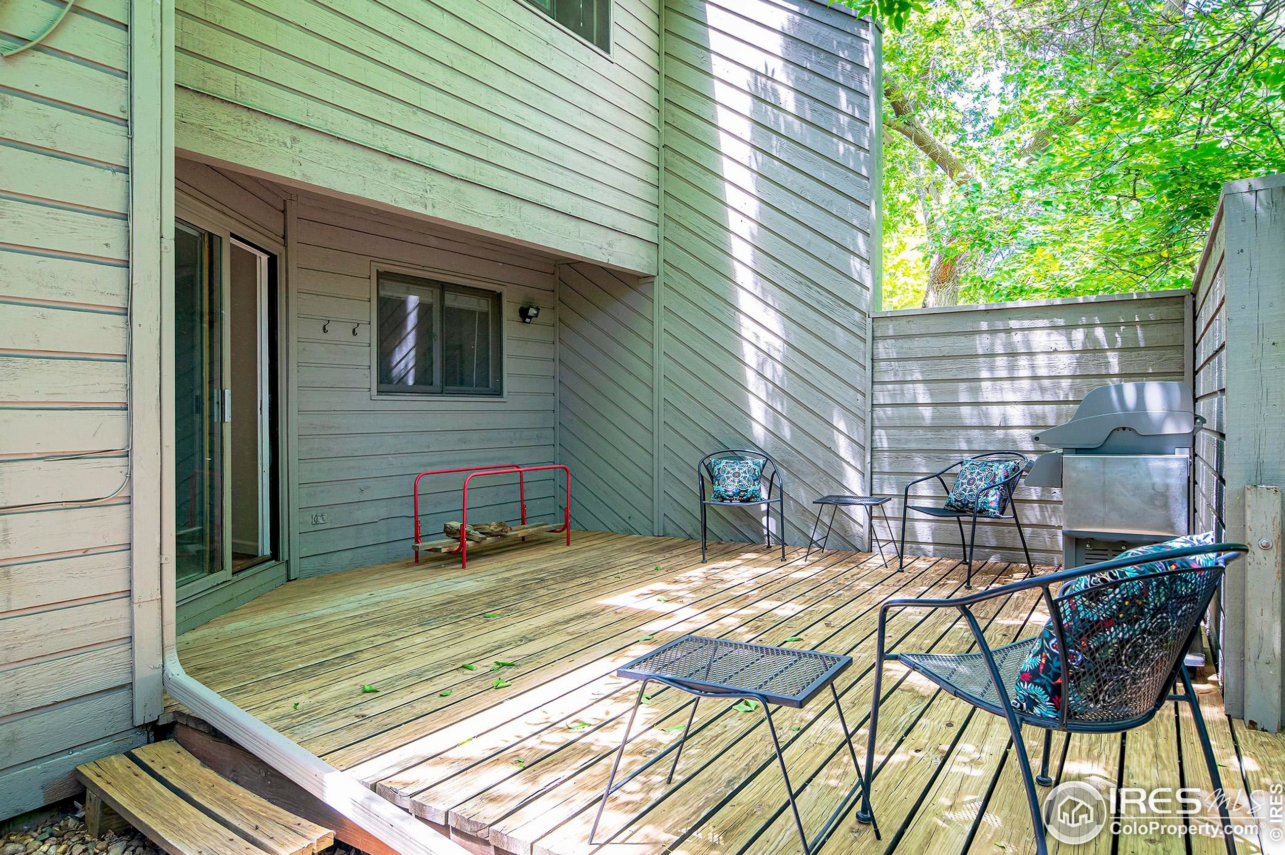 3054 Edison Ct, Boulder CO 80301-2264 exterior