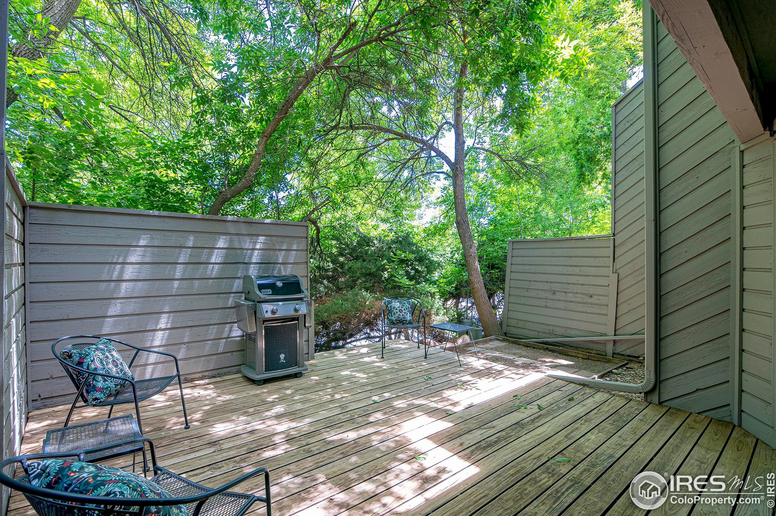 3054 Edison Ct, Boulder CO 80301-2264 exterior