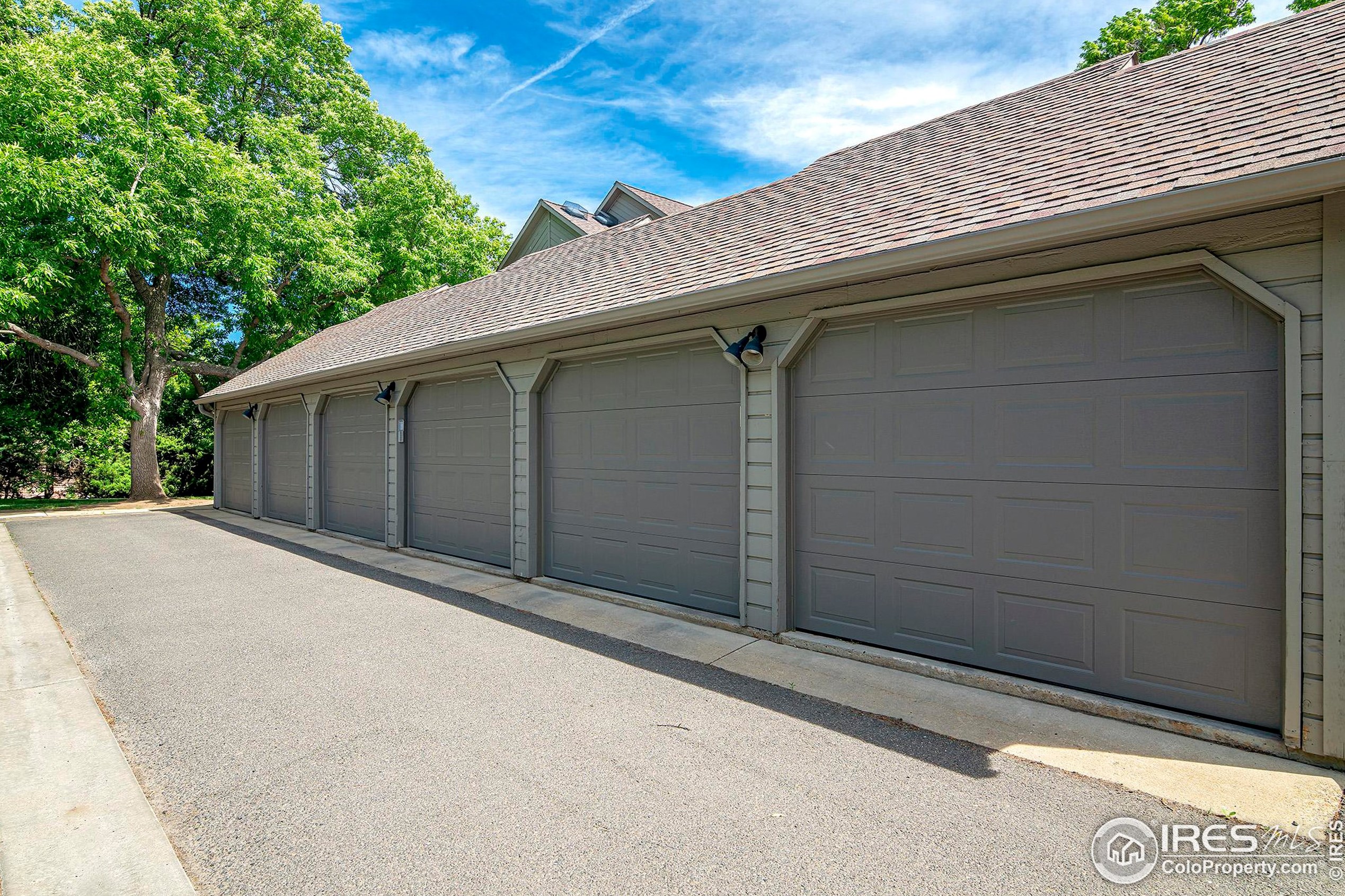 3054 Edison Ct, Boulder CO 80301-2264 exterior