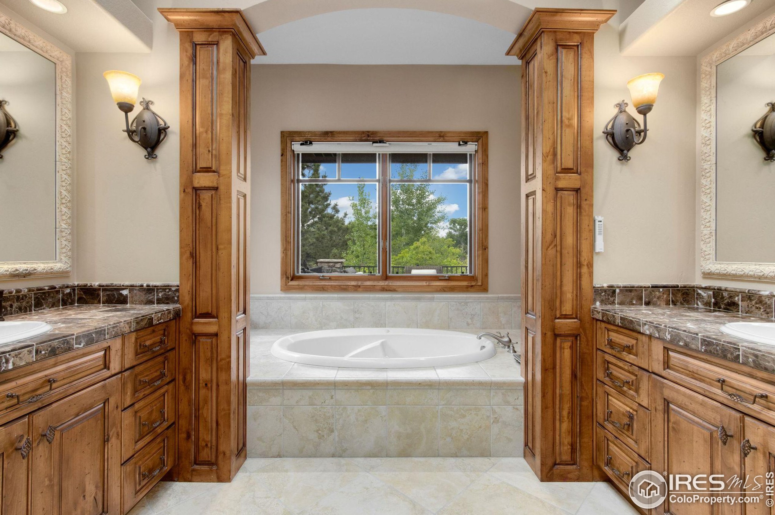 8103 Golden Eagle Rd, Fort Collins CO  80528-9347 exterior