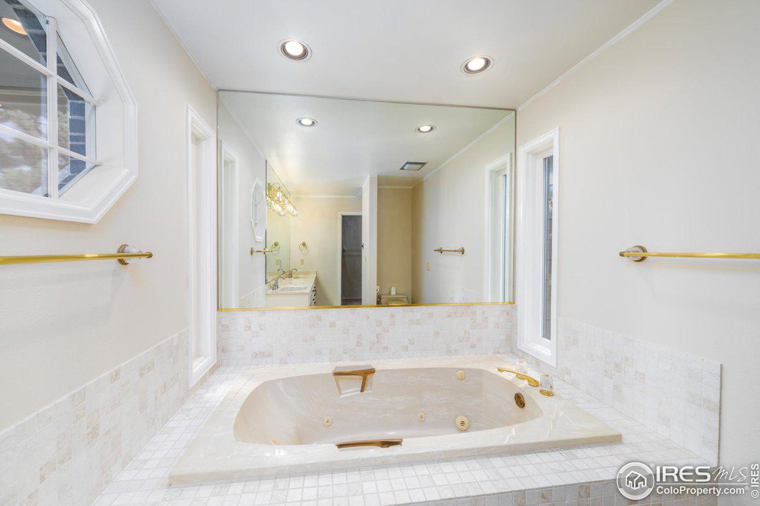 1031 48 Ave, Greeley CO 80634-2304 exterior