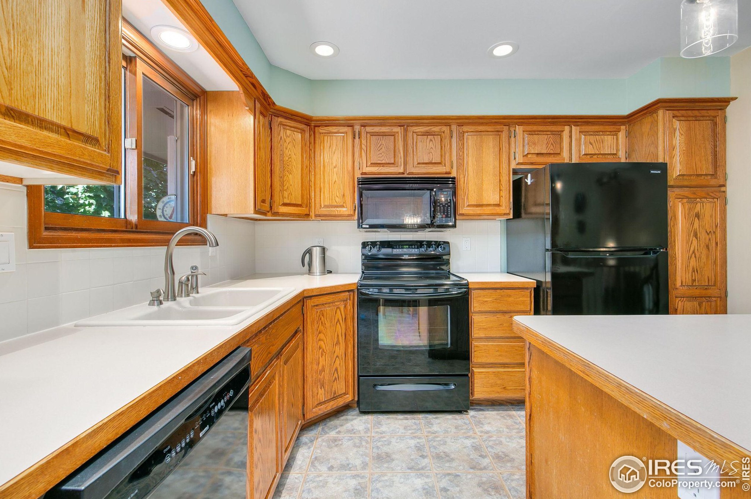 1743 Eastwood Ct, Fort Collins CO  80525-2030 exterior