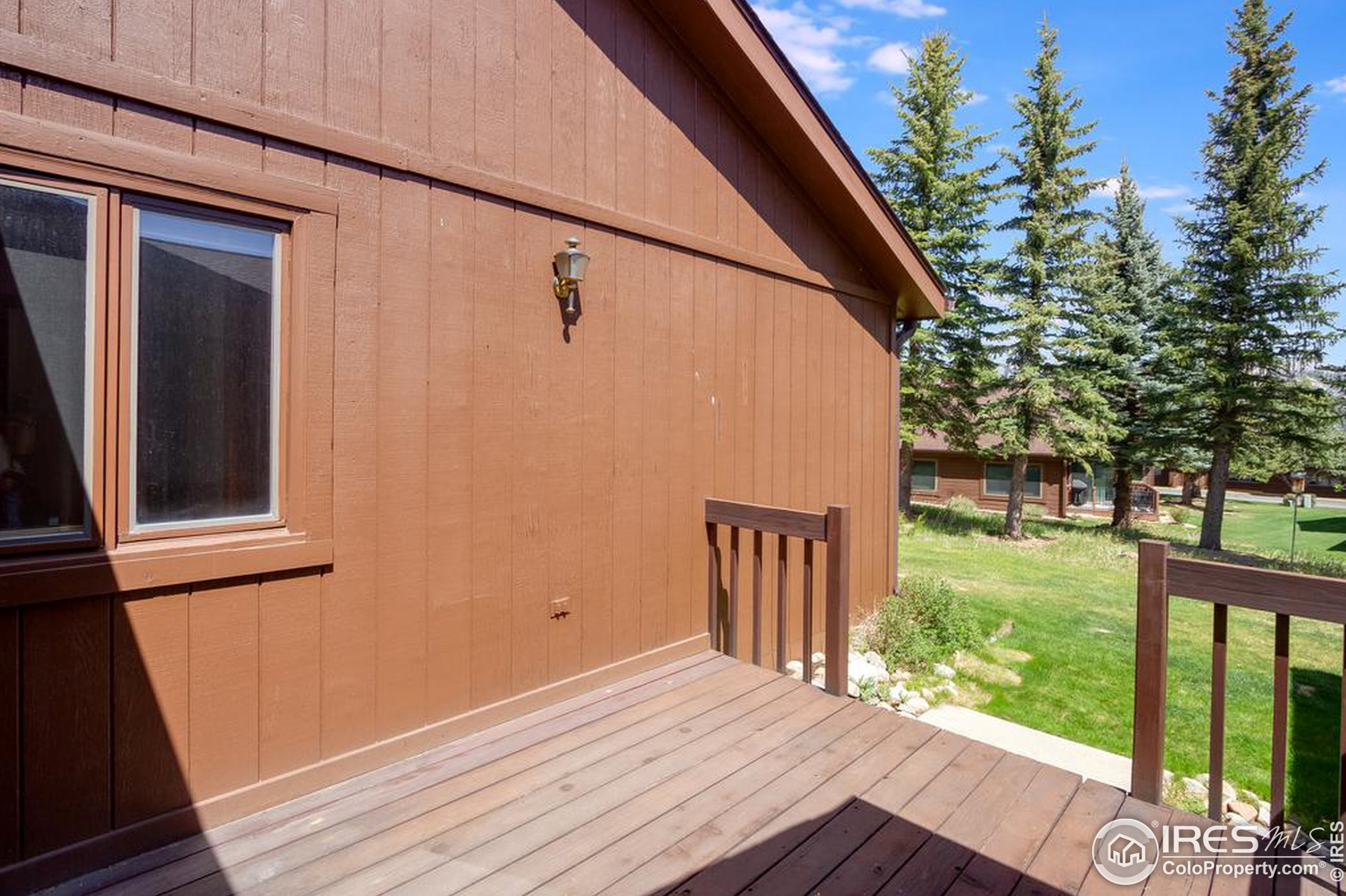 1455 Matthew Cir, Estes Park CO 80517-7424 exterior