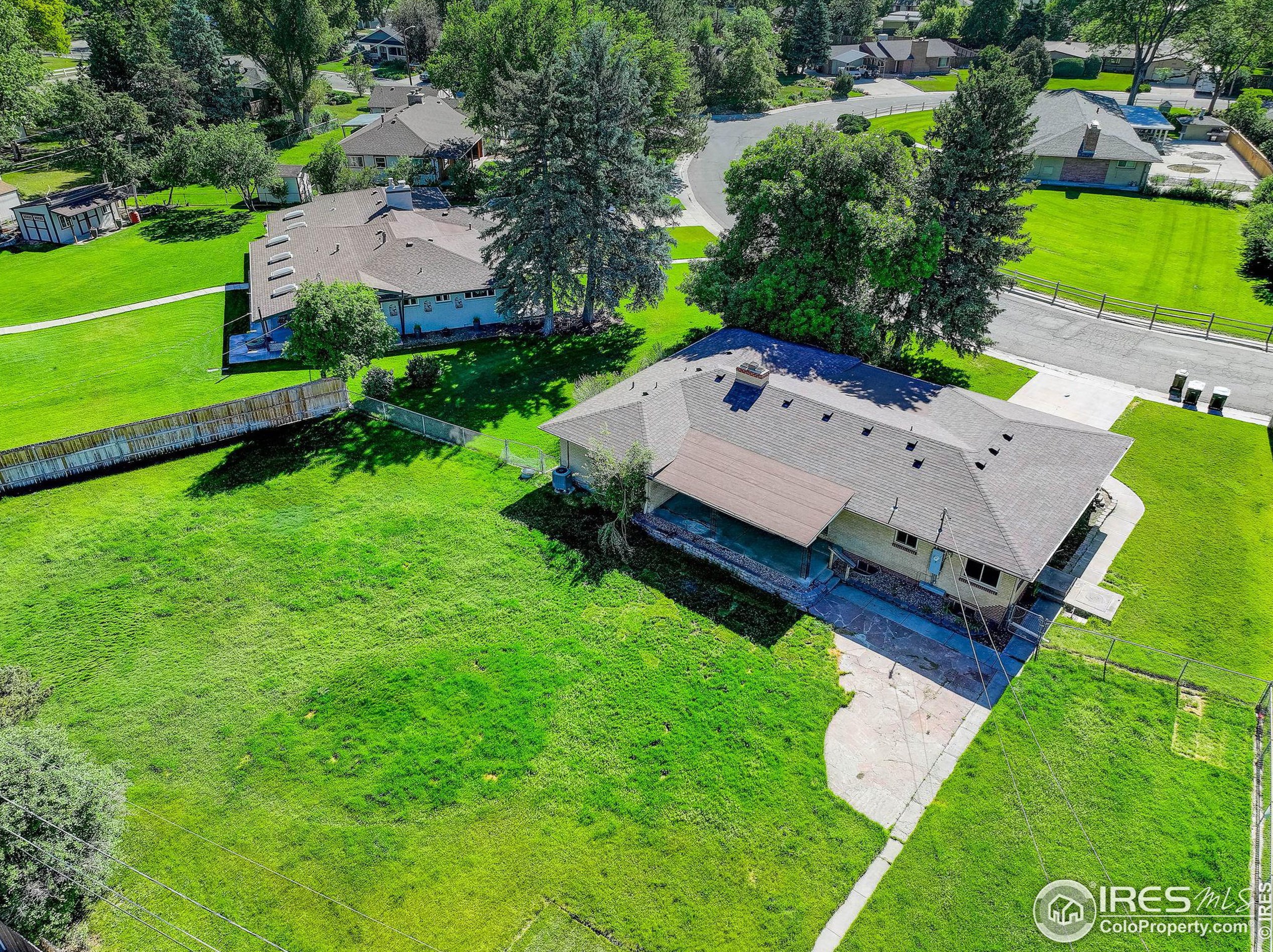 5423 Fld Ct, Arvada CO  80005-4350 exterior