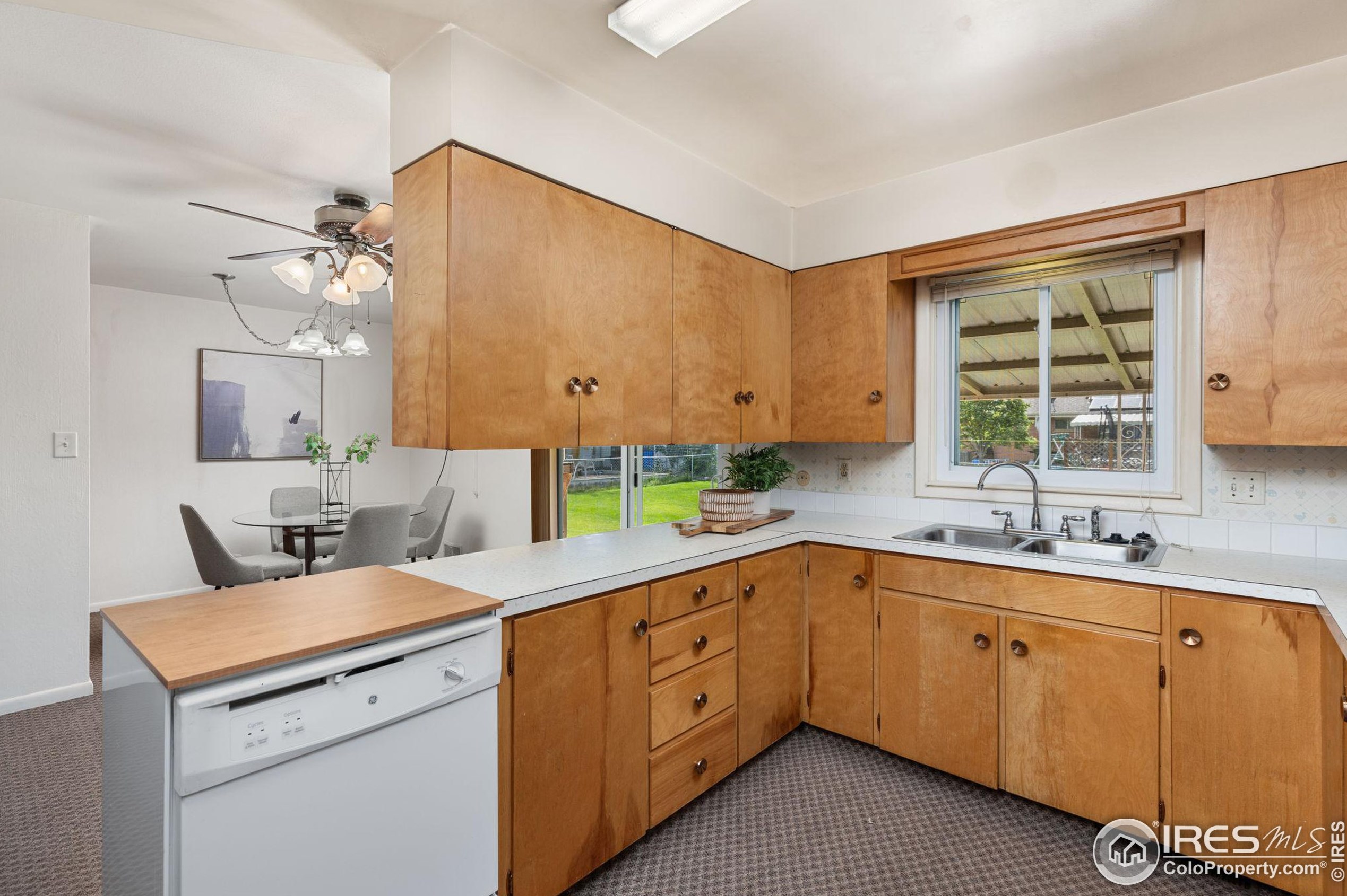 805 36 Ave, Greeley CO 80634-1811 exterior