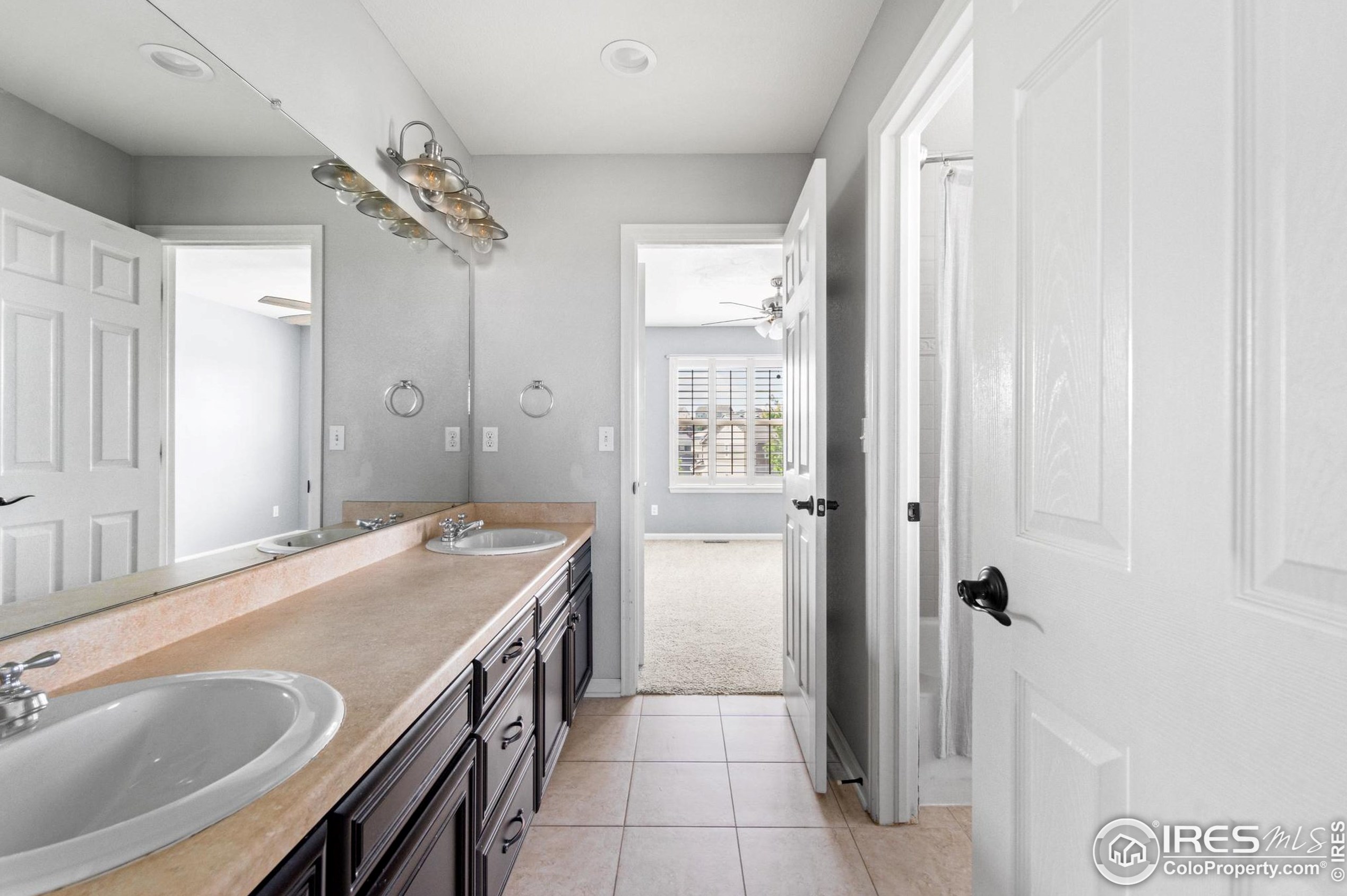 24230 Moraine Pl, Aurora CO 80016-1374 exterior