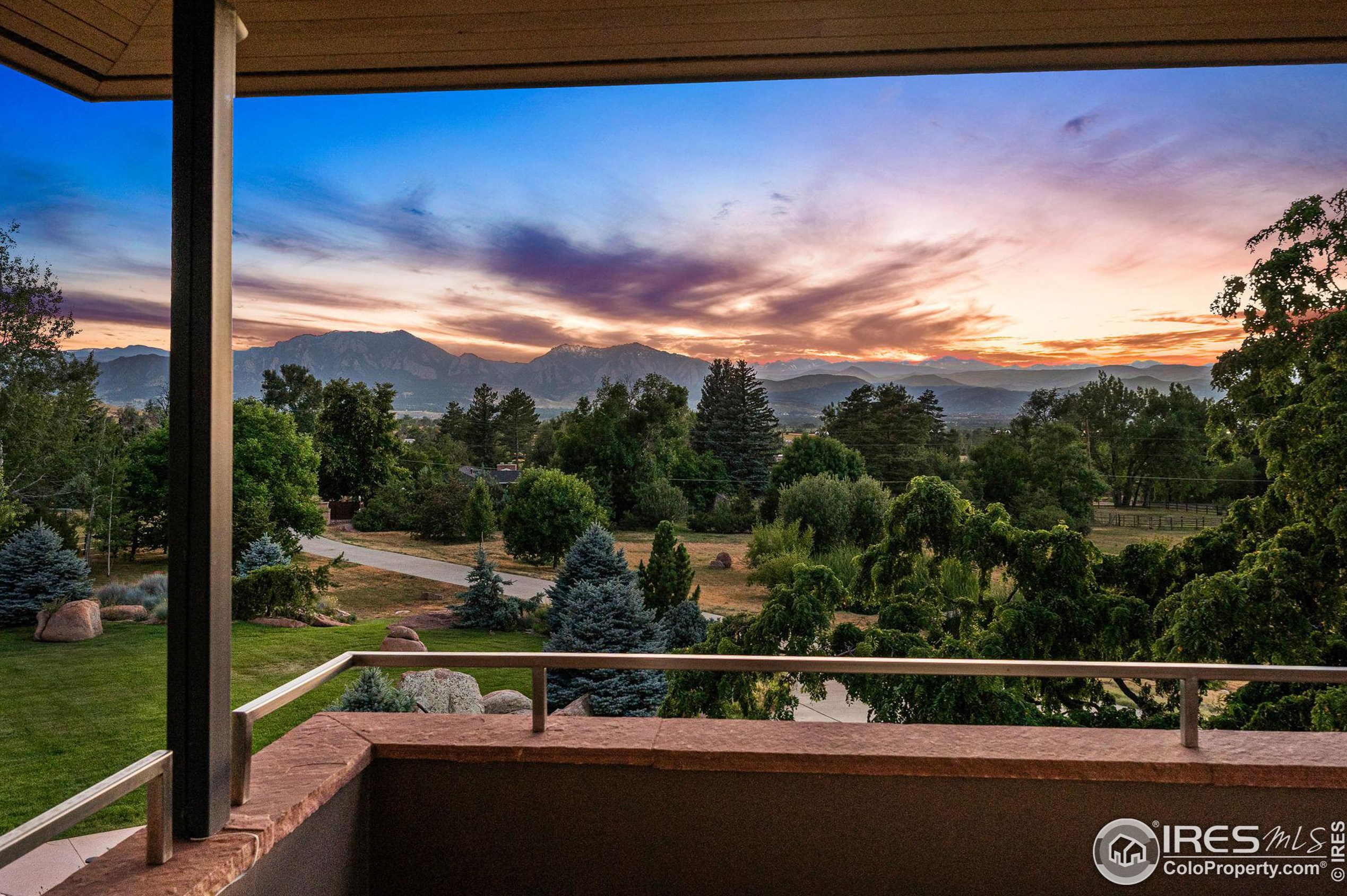 1000 Spg Dr, Boulder CO  80303-5029 exterior