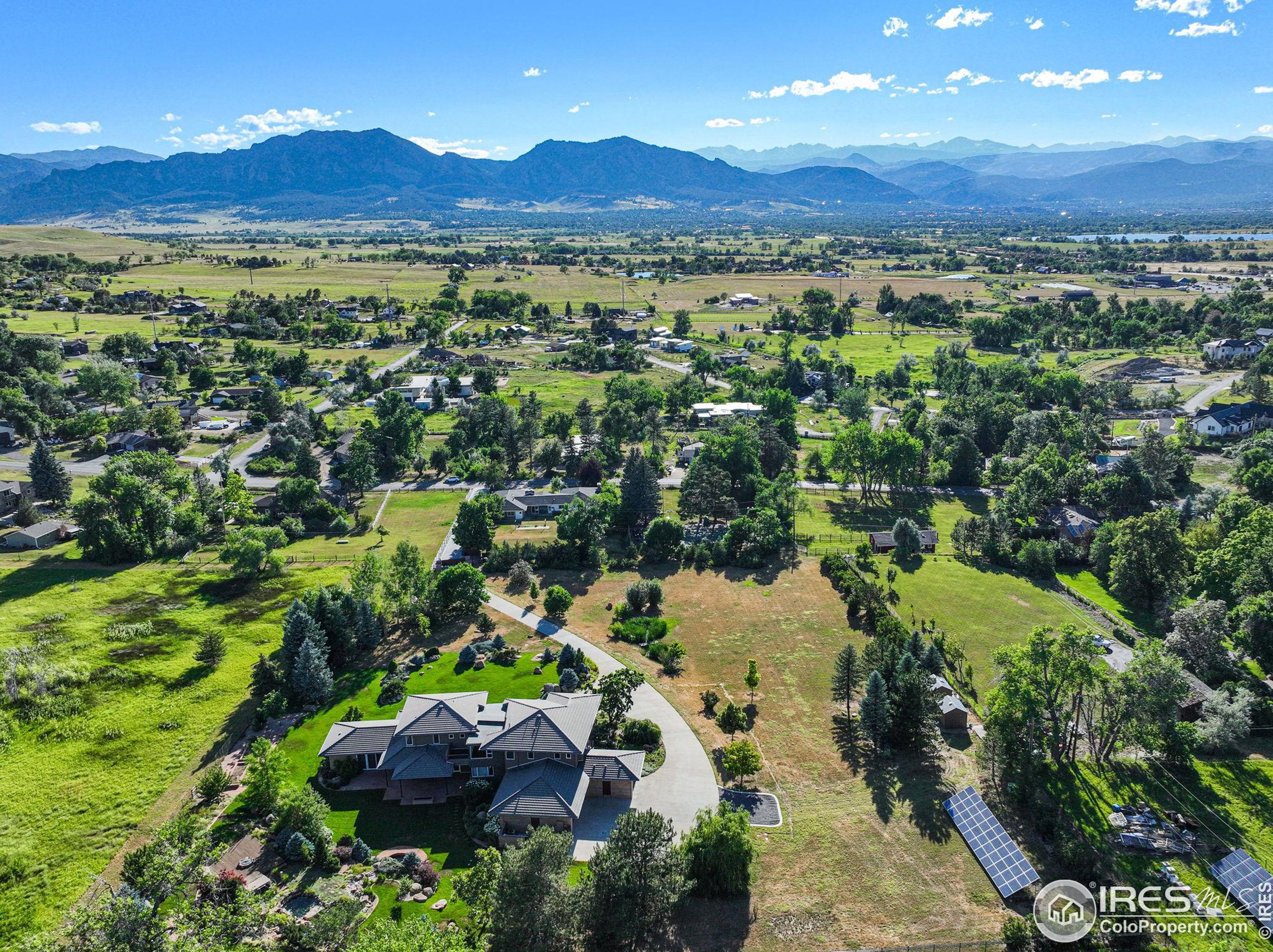 1000 Spg Dr, Boulder CO  80303-5029 exterior