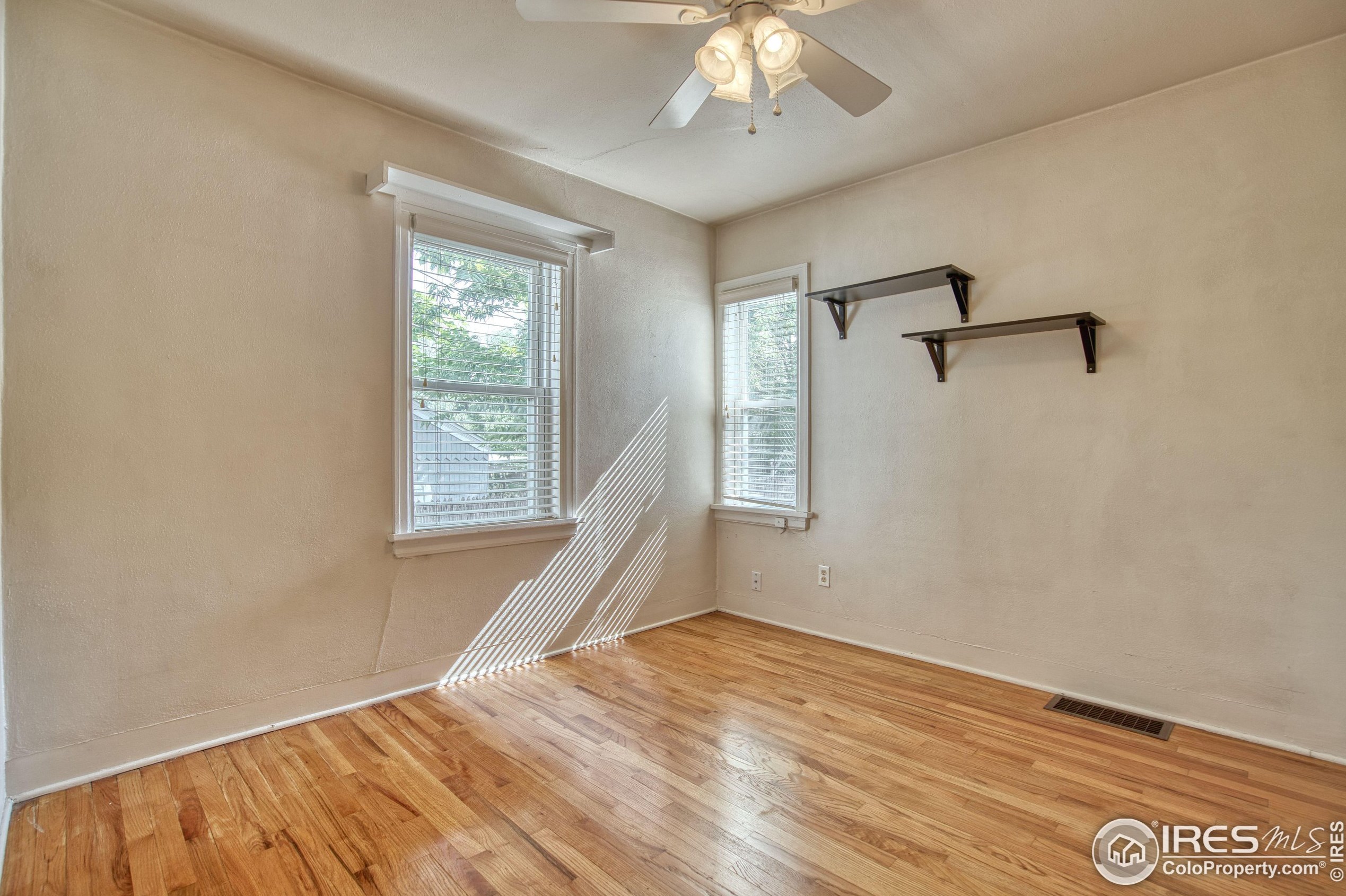 1325 16th St, Greeley CO 80631-6229 exterior