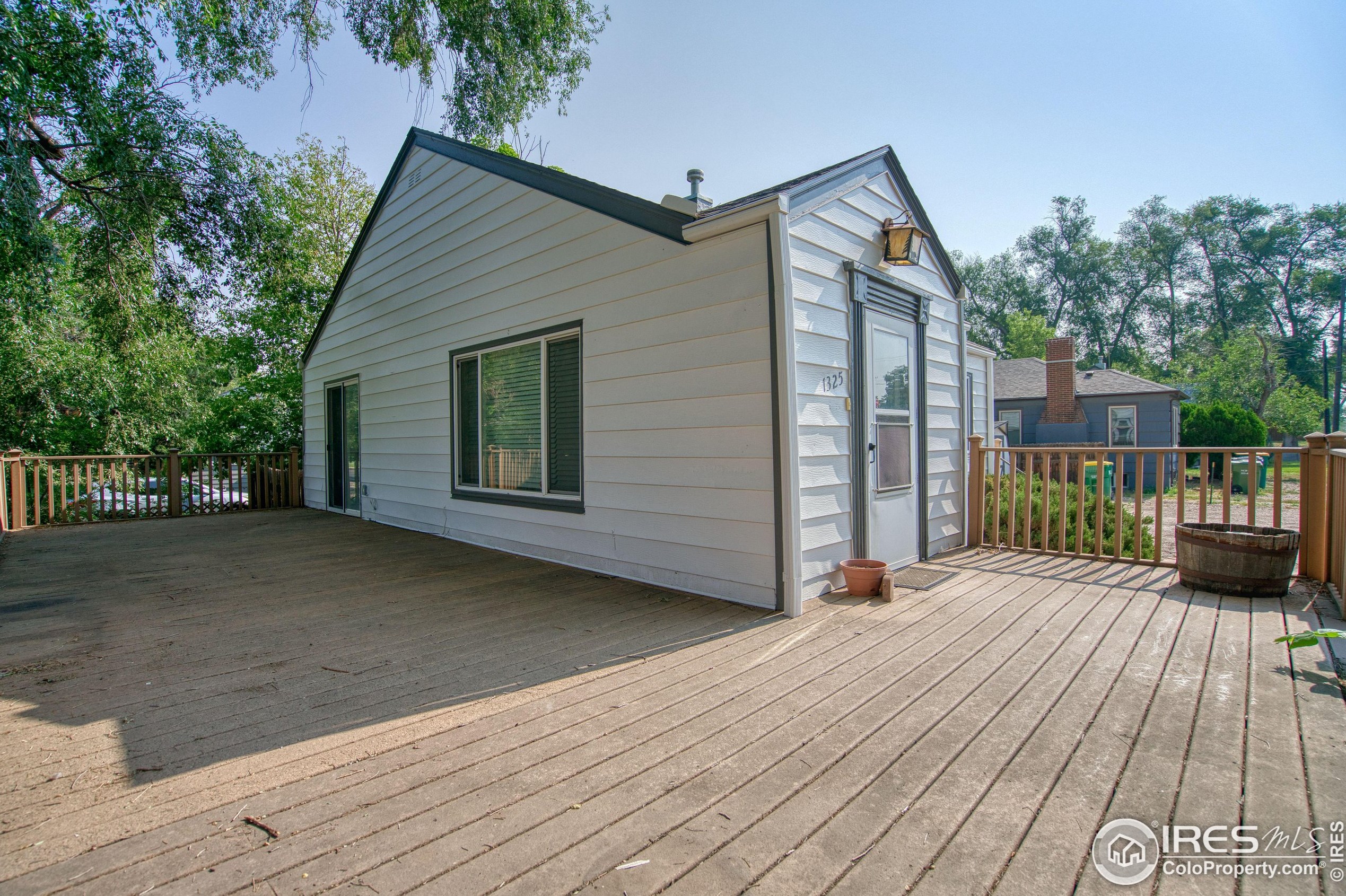 1325 16th St, Greeley CO 80631-6229 exterior