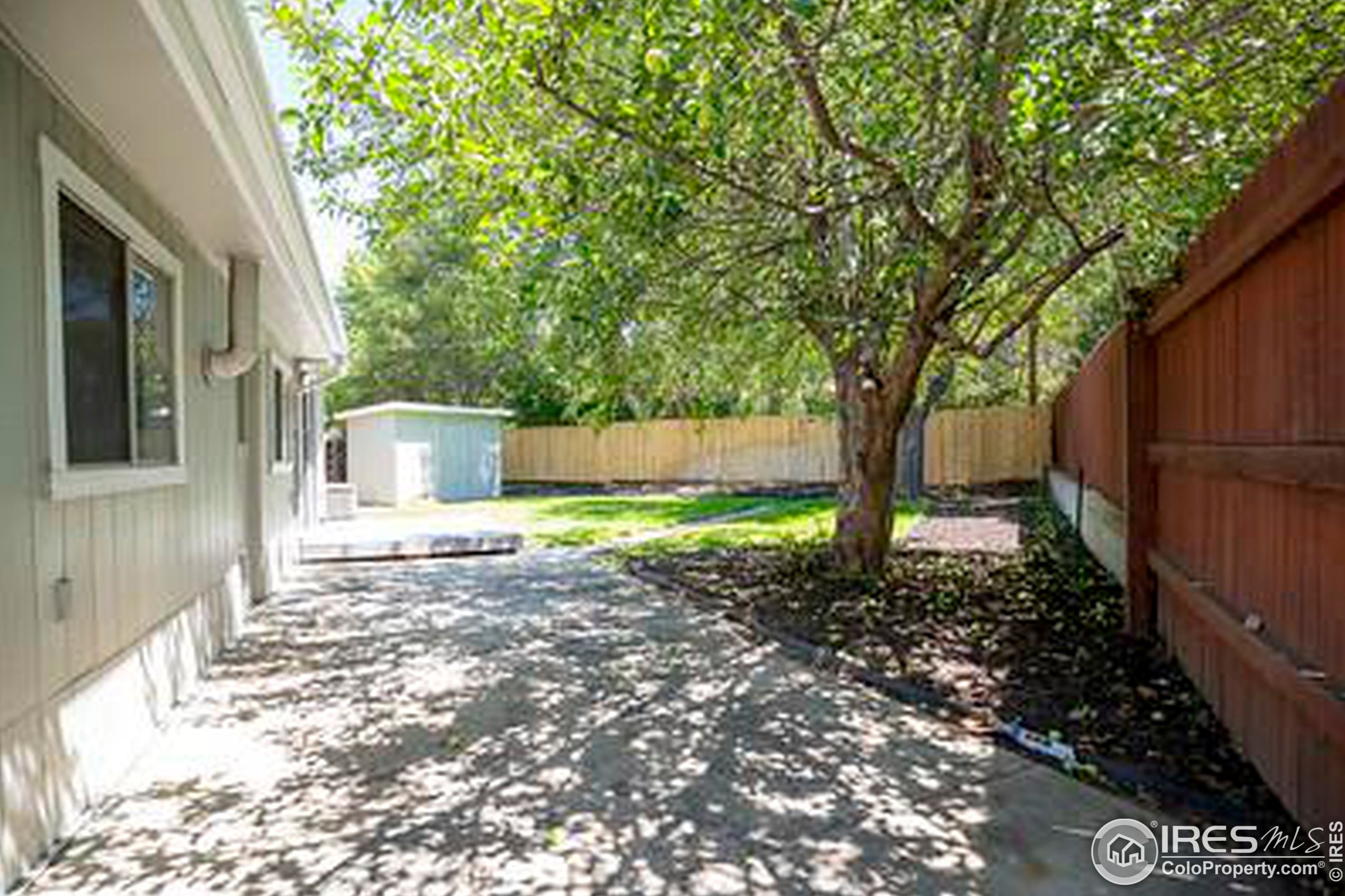 4700 Kalamath St, Englewood CO 80110-6417 exterior