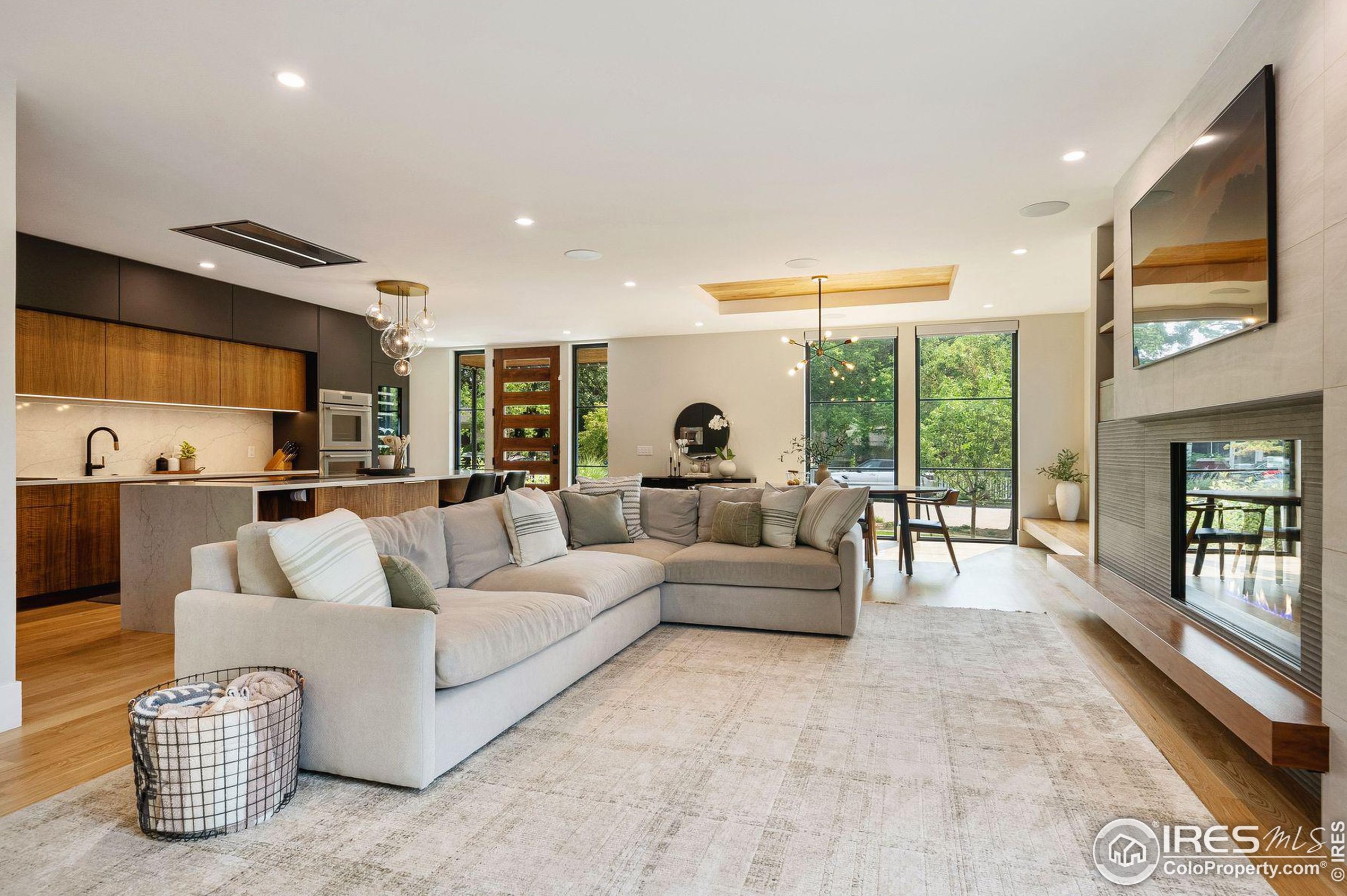 3033 9th St, Boulder CO  80304-2517 exterior