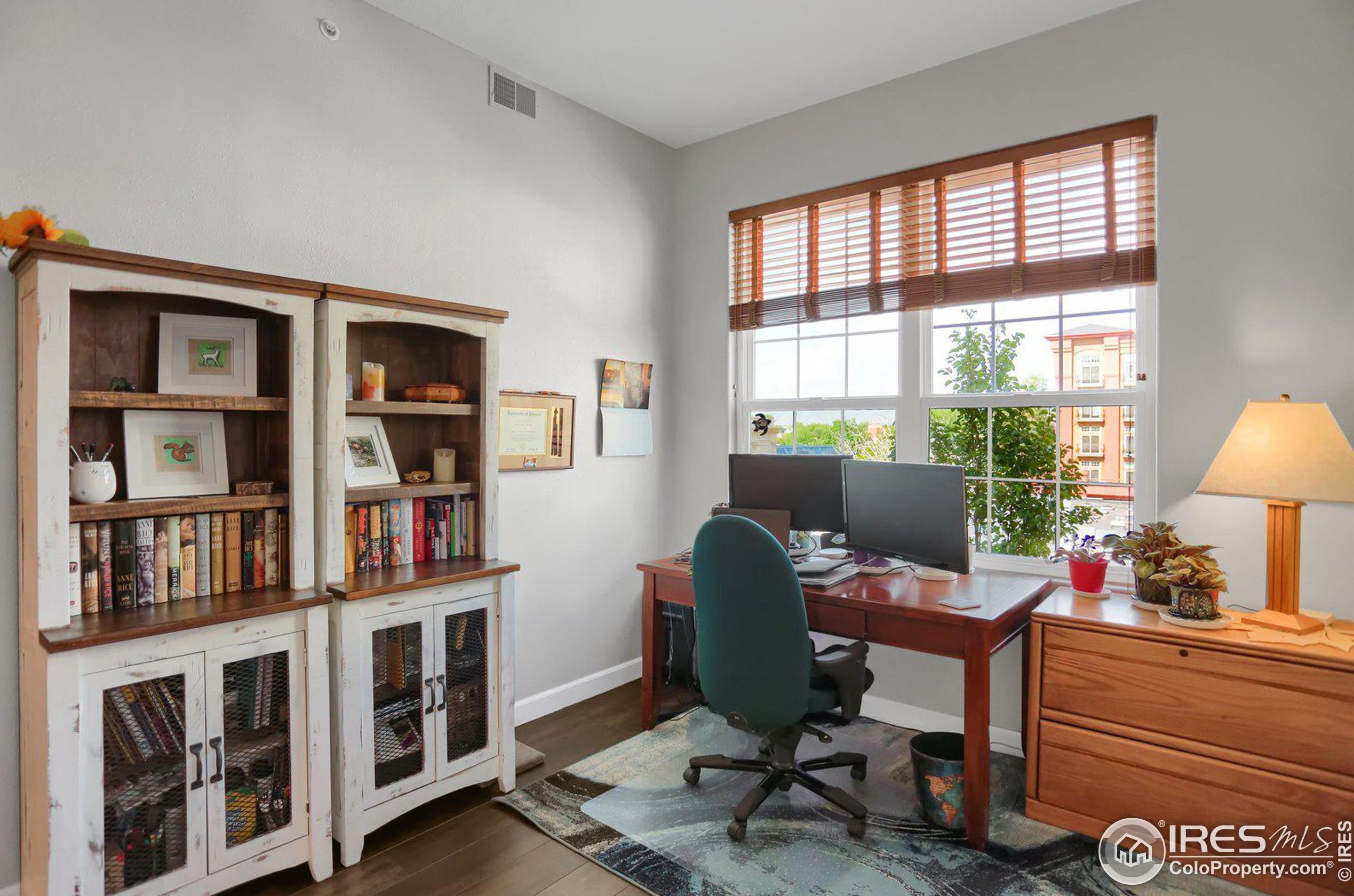 1100 Cherokee St, Denver CO 80204-3633 exterior