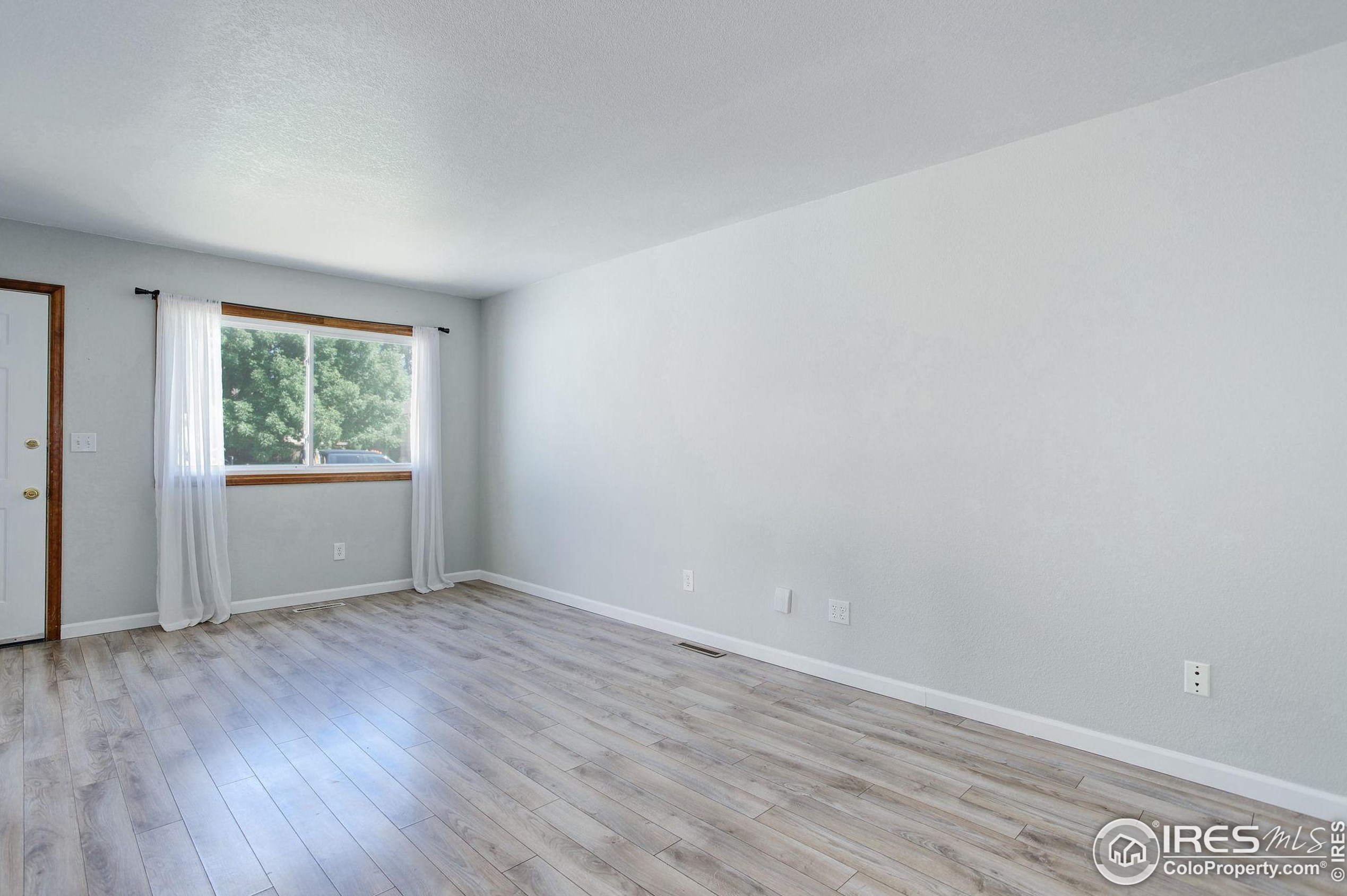 819 Woodland Way, Fort Collins CO  80526-4148 exterior