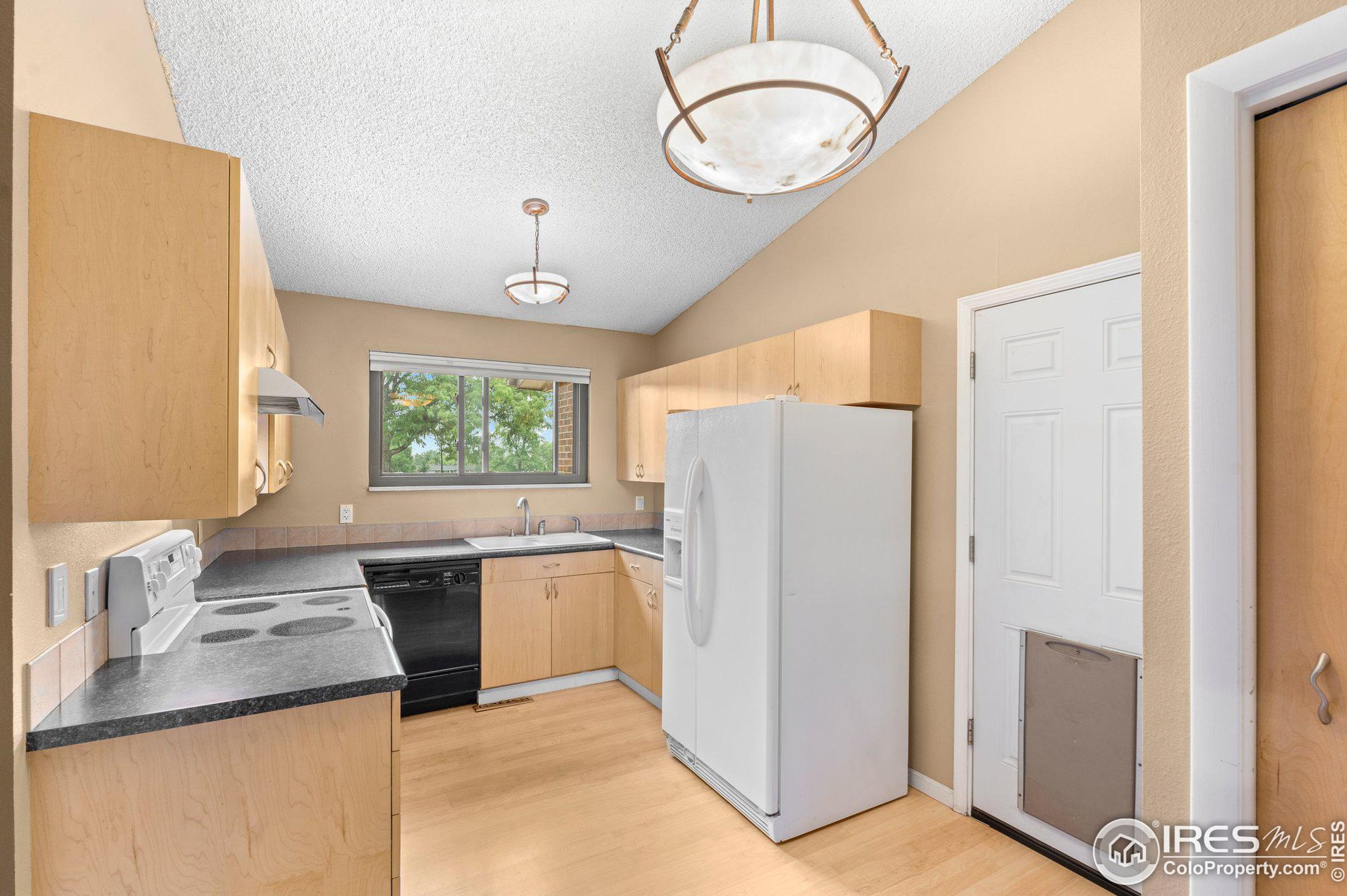 5641 63rd Ave, Arvada CO  80003-5117 exterior