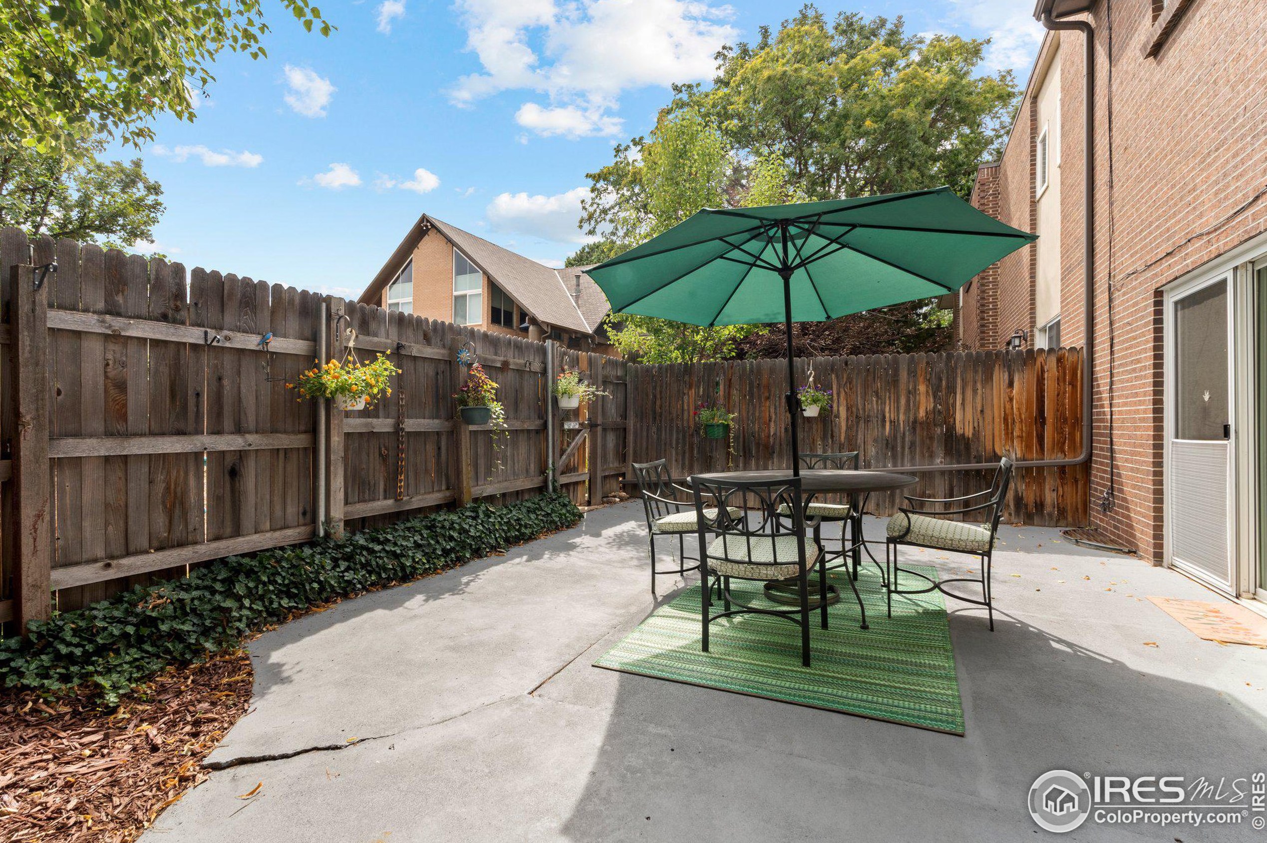 1419 Bradley Dr, Boulder CO 80305-7370 exterior