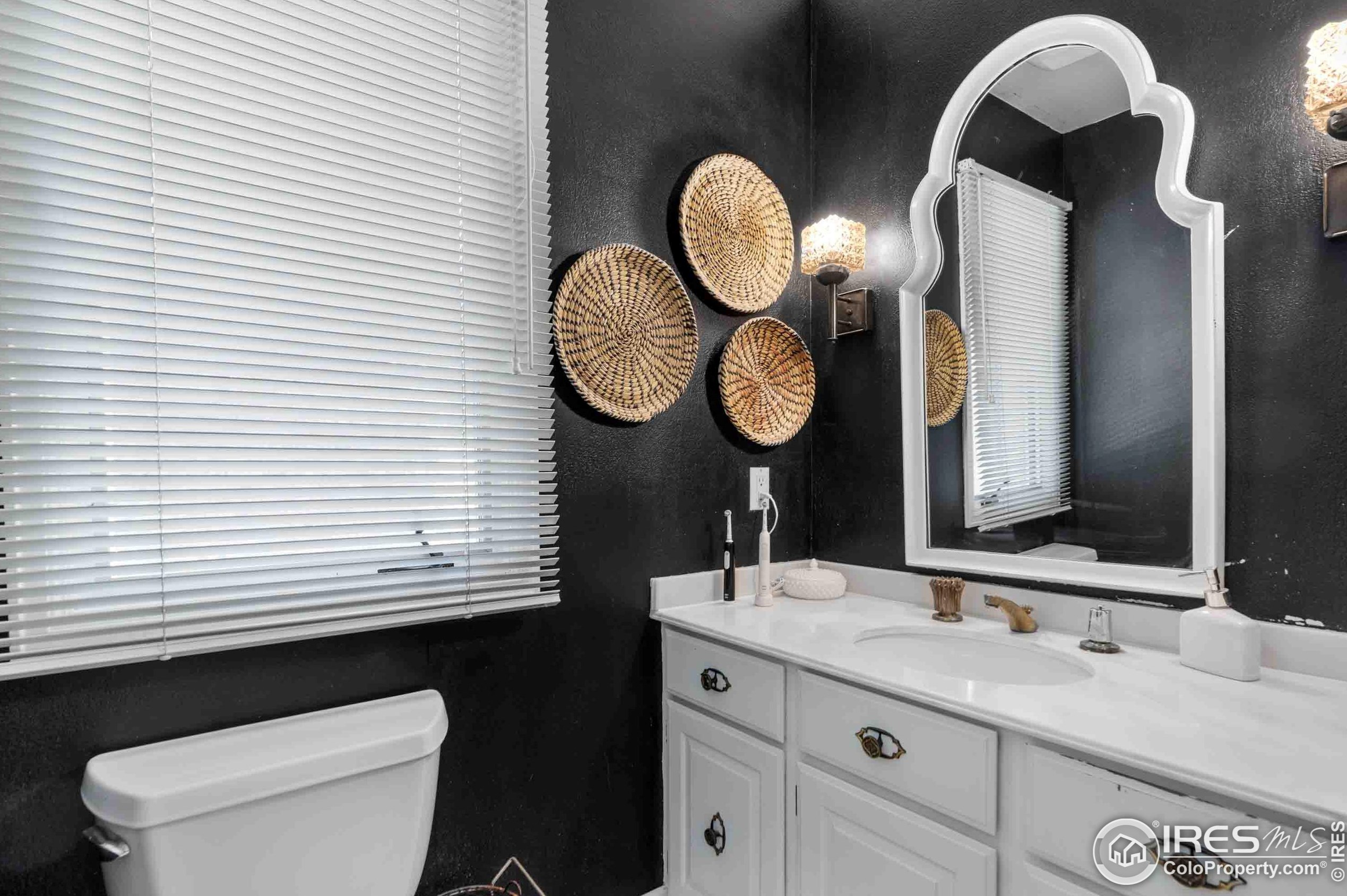 4717 13th St, Greeley CO 80634-2315 exterior