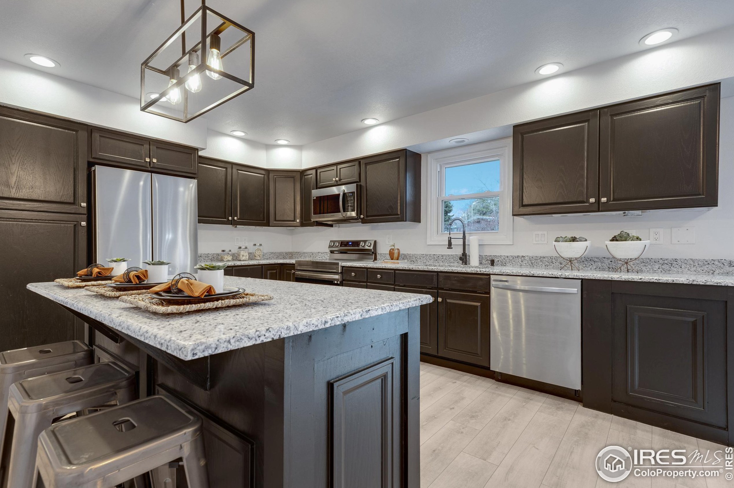1824 Wallenberg Dr, Fort Collins CO  80526-1961 exterior