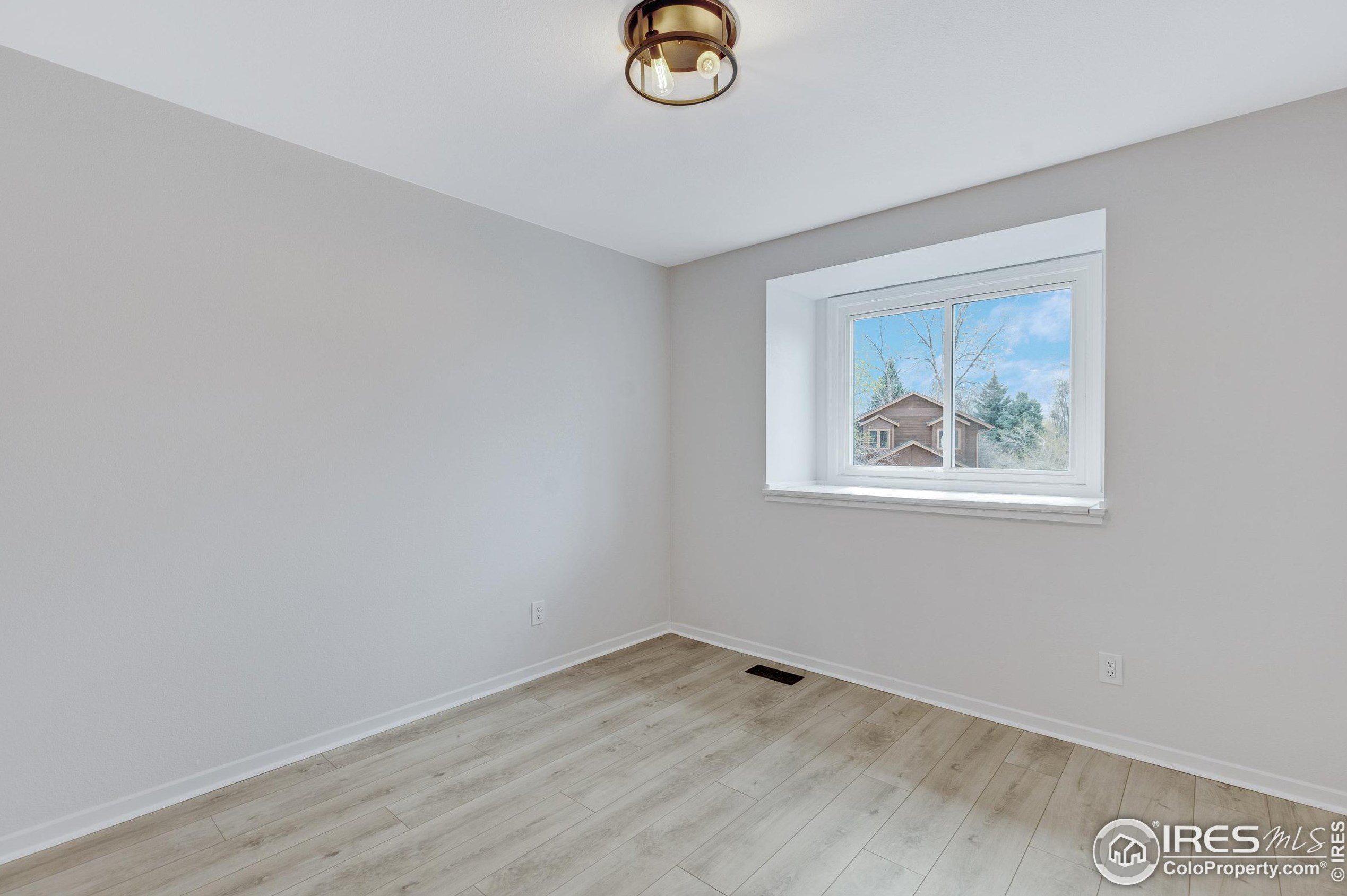 1824 Wallenberg Dr, Fort Collins CO  80526-1961 exterior