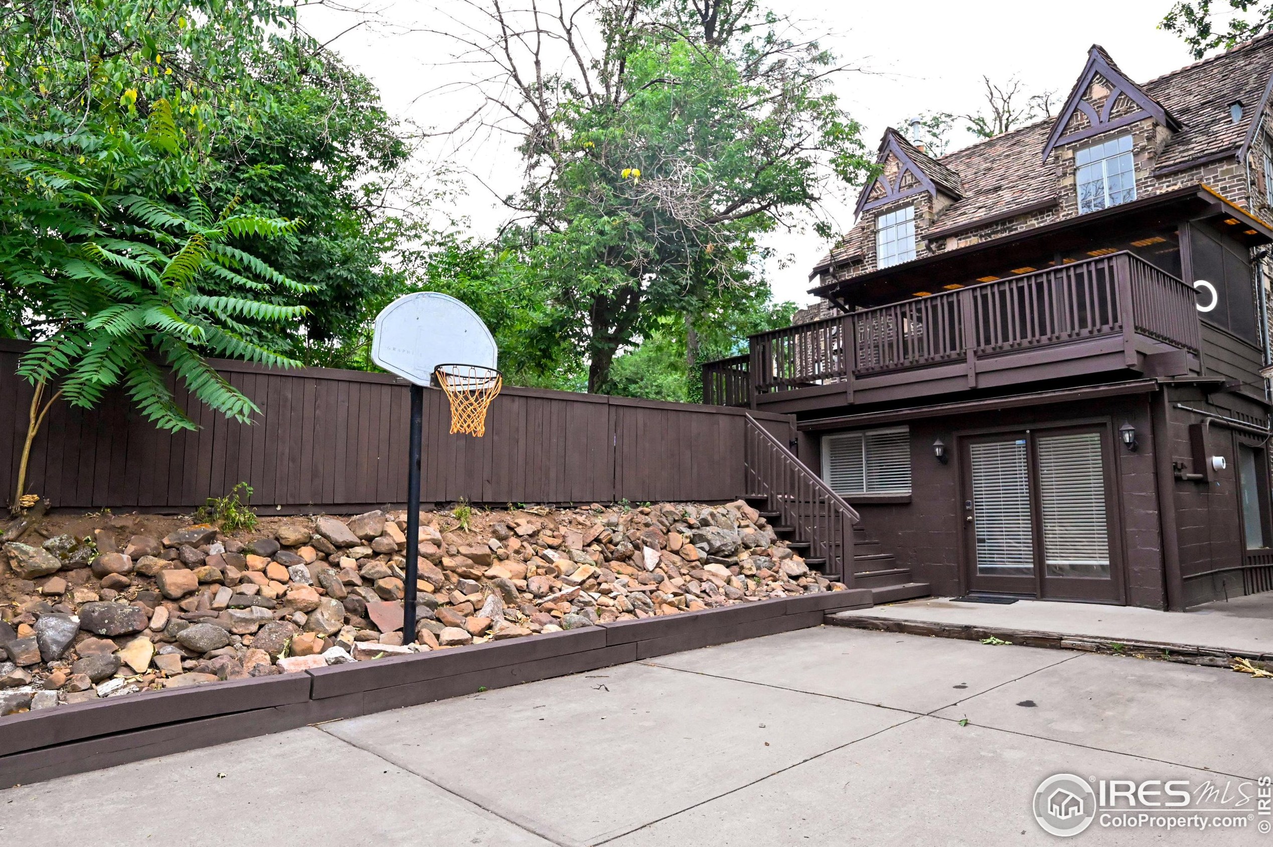 700 16 St, Boulder CO 80302-7625 exterior