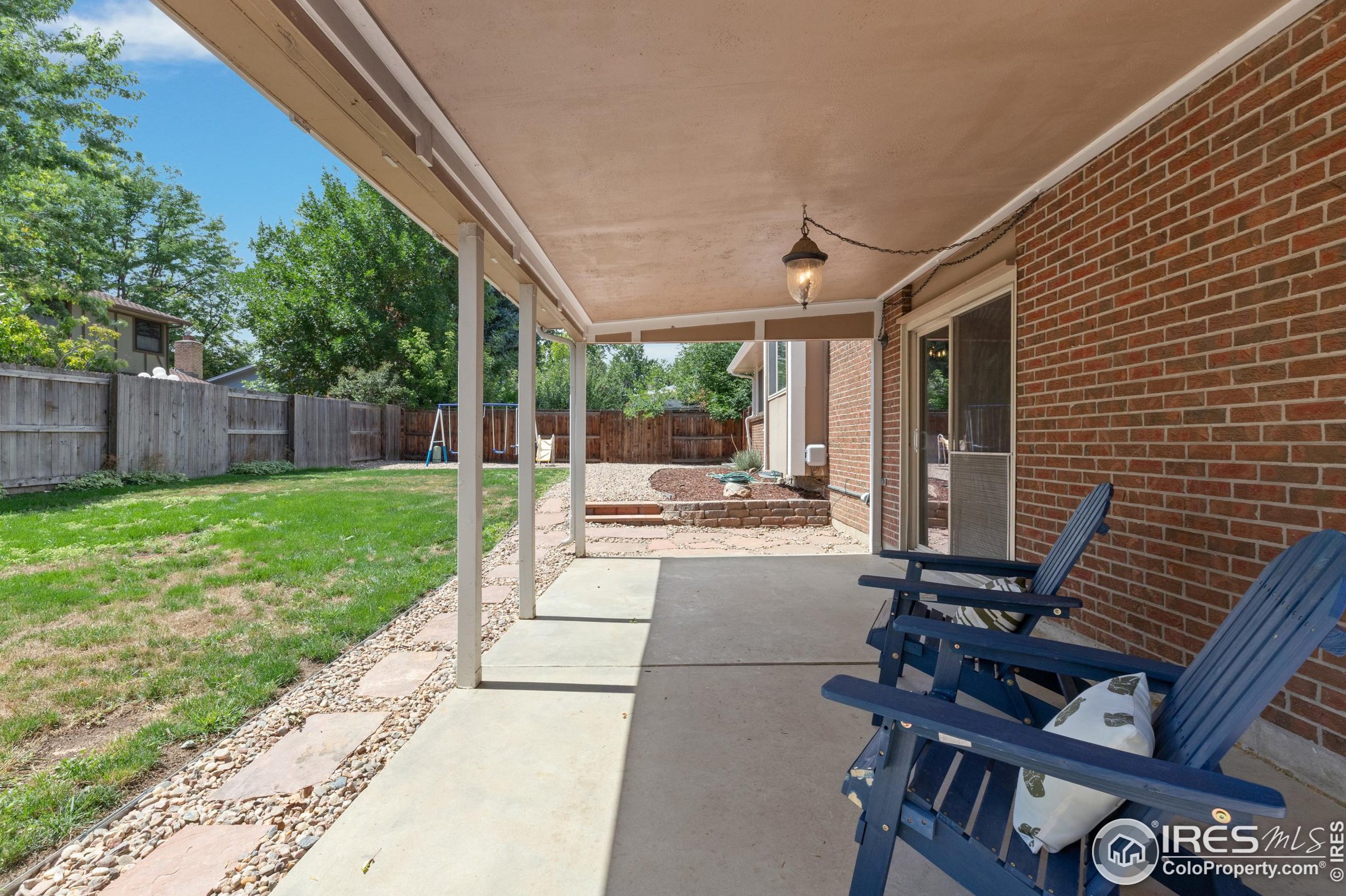 12224 68th Pl, Arvada CO  80004-2321 exterior