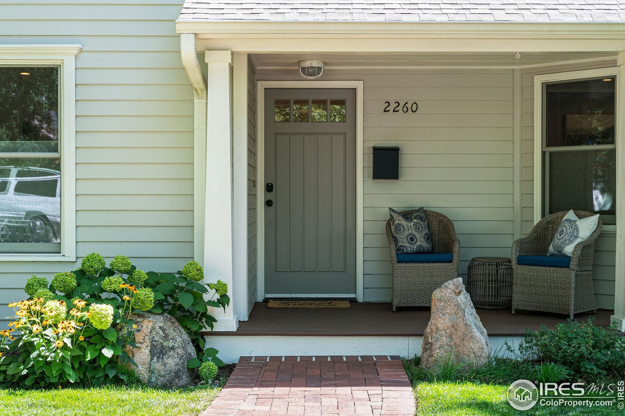 2260 22 St, Boulder CO 80302-4570 exterior