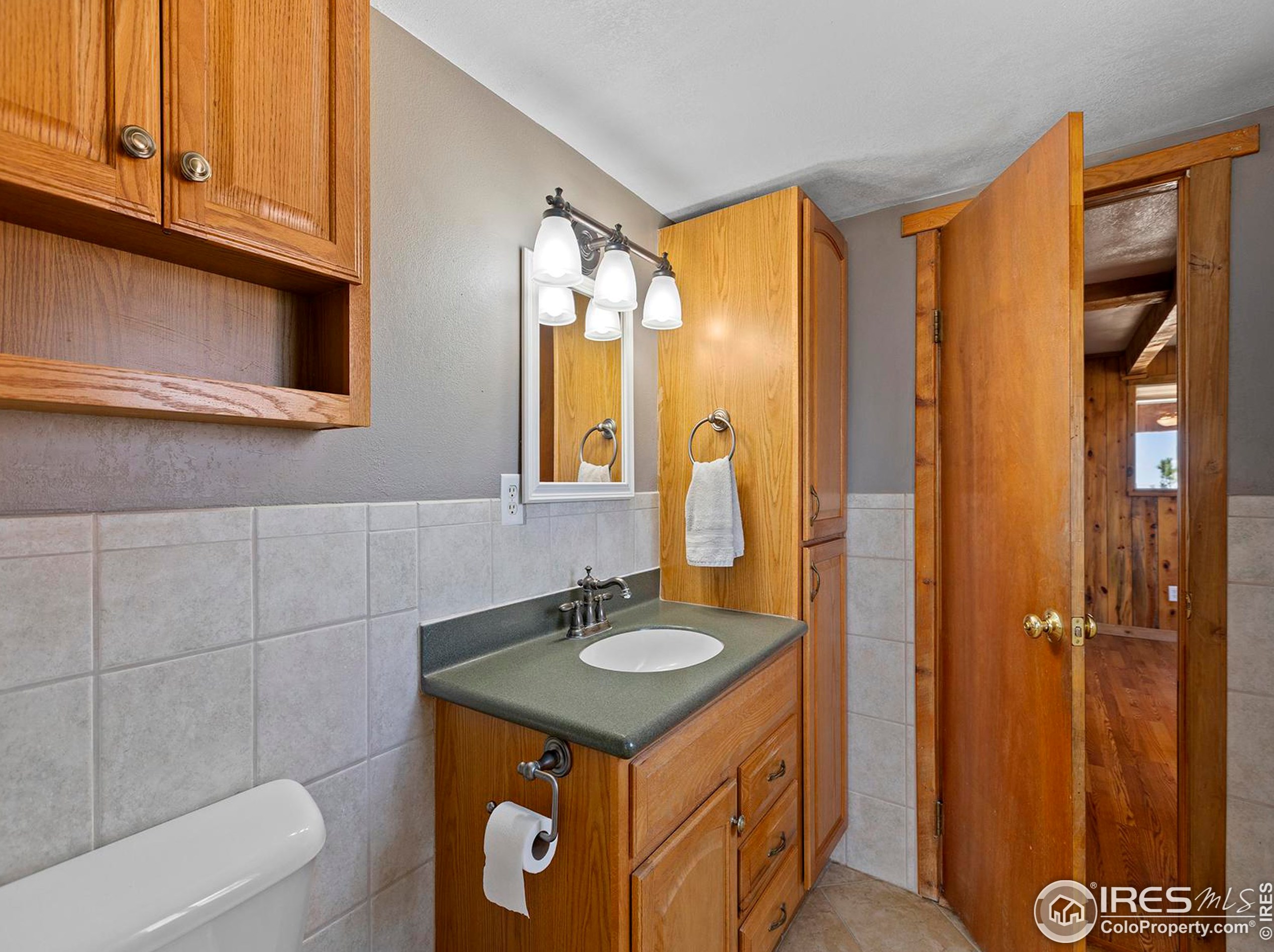 5594 Overhill Dr, Fort Collins CO  80526-7103 exterior