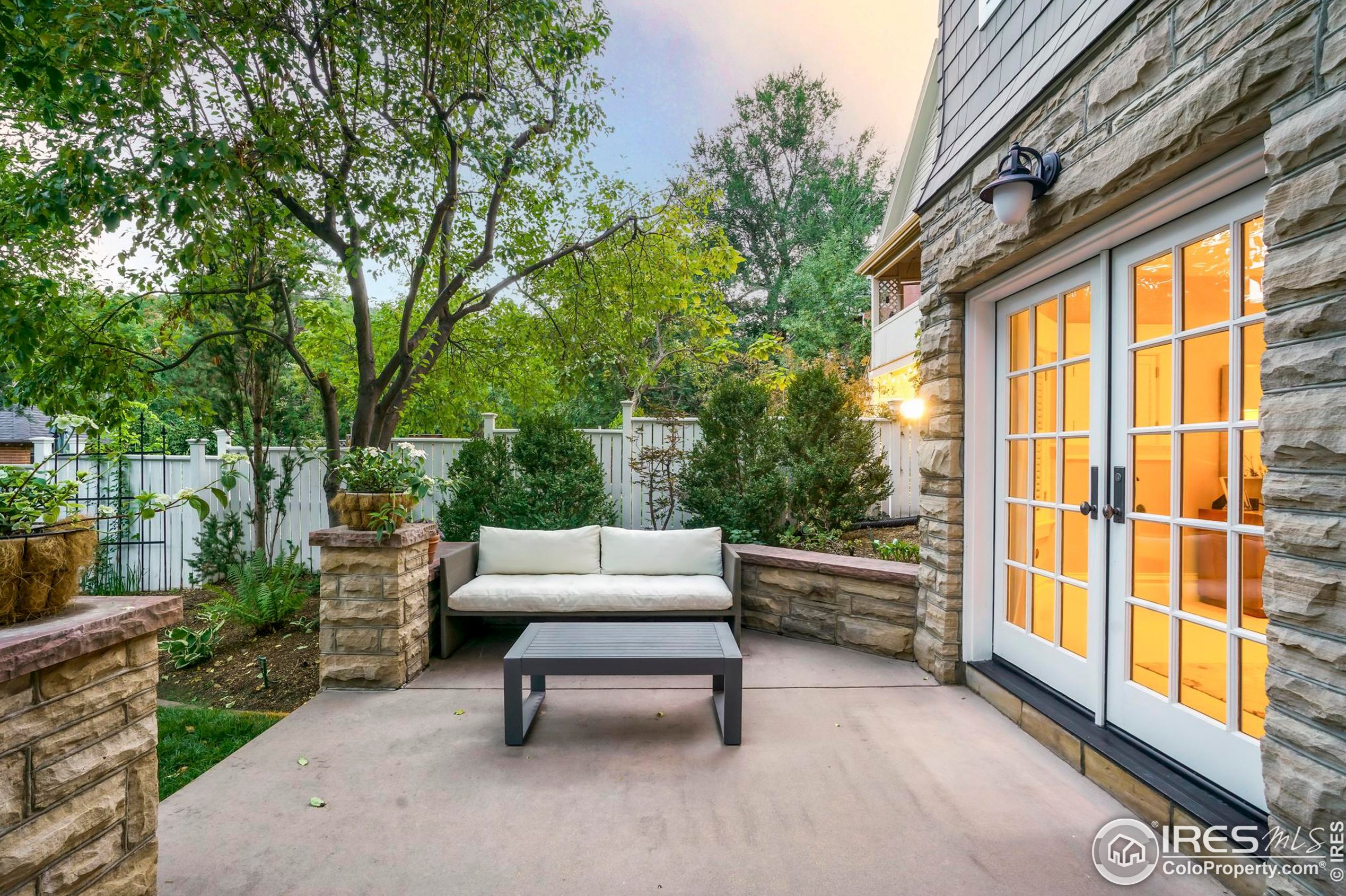 744 Spruce St, Boulder CO  80302-4408 exterior