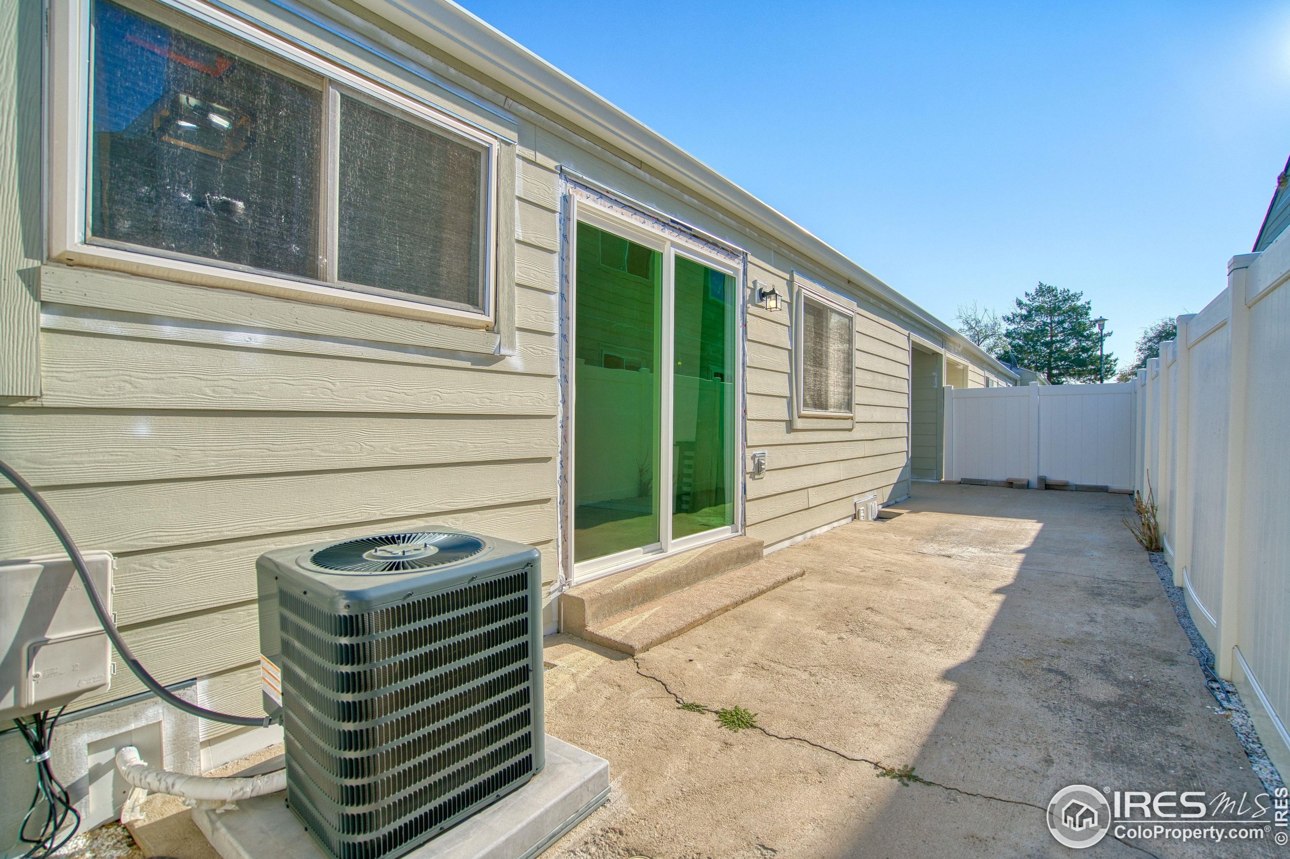 11922 Monroe St, Denver CO 80233-1651 exterior