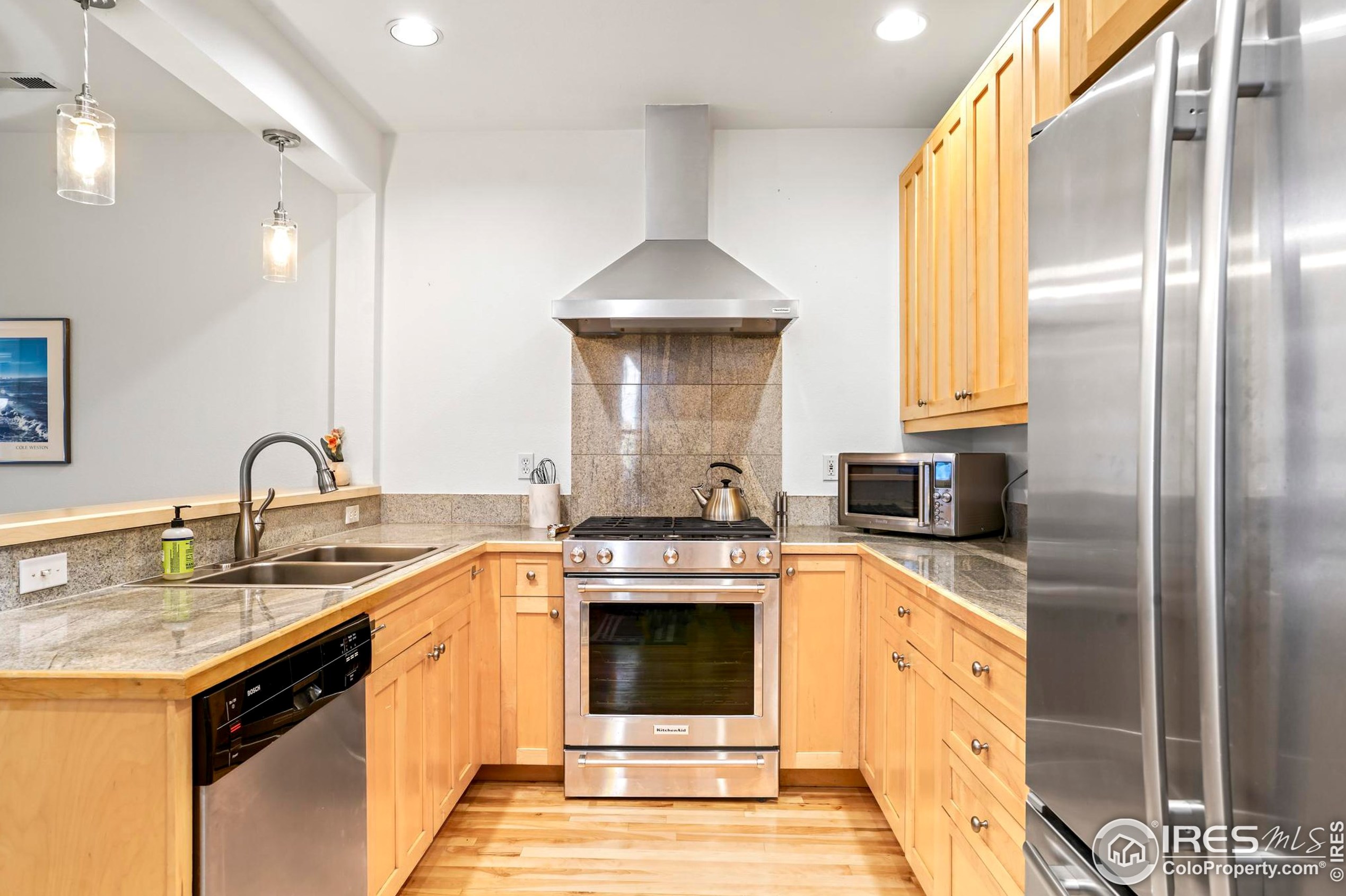 2008 18th St, Boulder CO 80302-5502 exterior