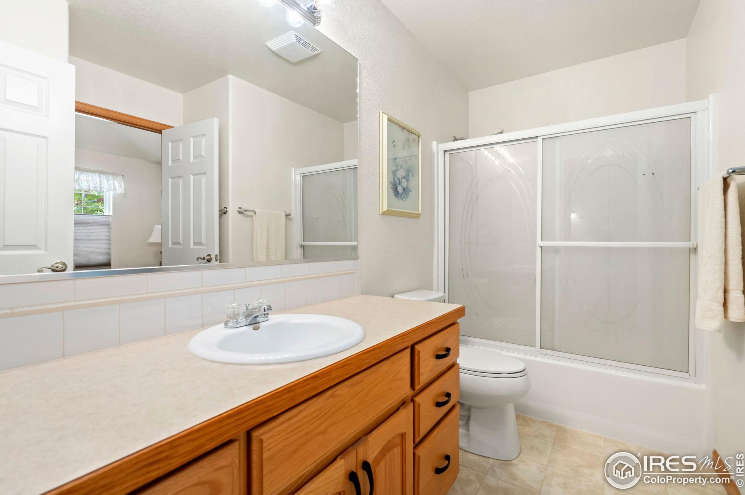 3554 21 St Rd, Greeley CO 80634-3951 exterior