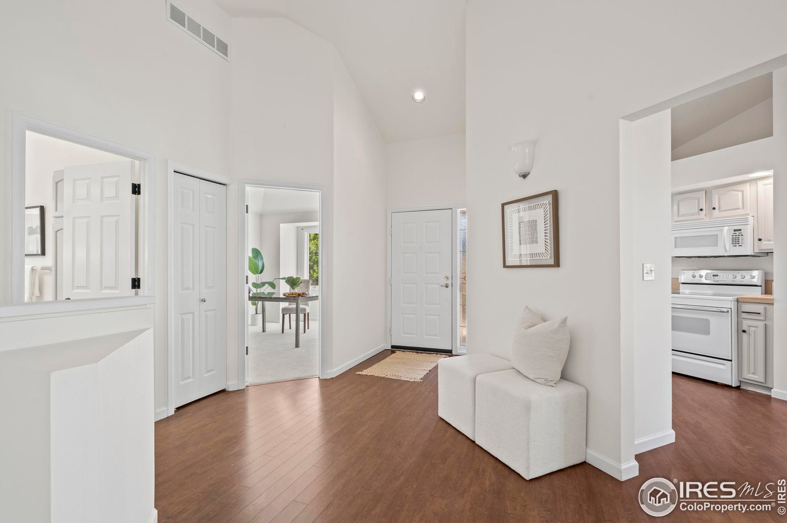 7321 Windsor Dr, Boulder CO 80301-3718 exterior