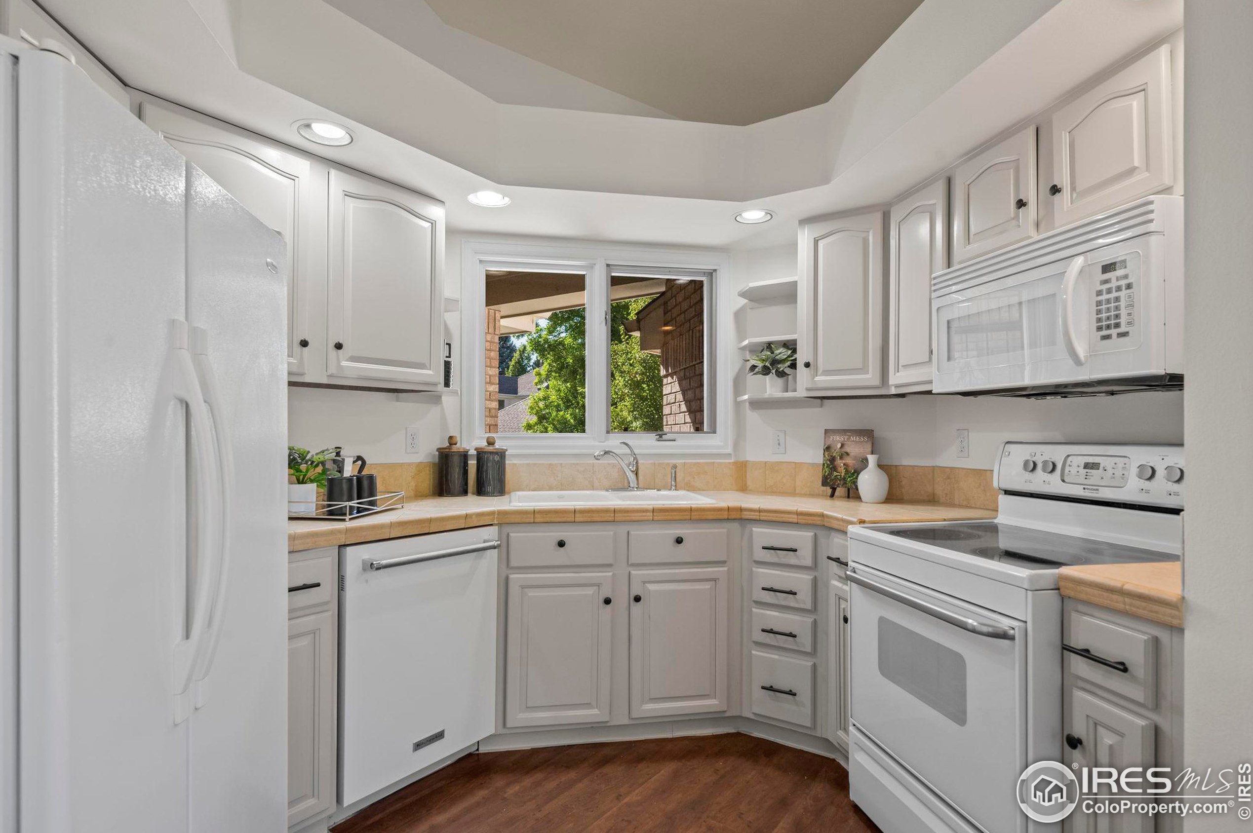 7321 Windsor Dr, Boulder CO 80301-3718 exterior