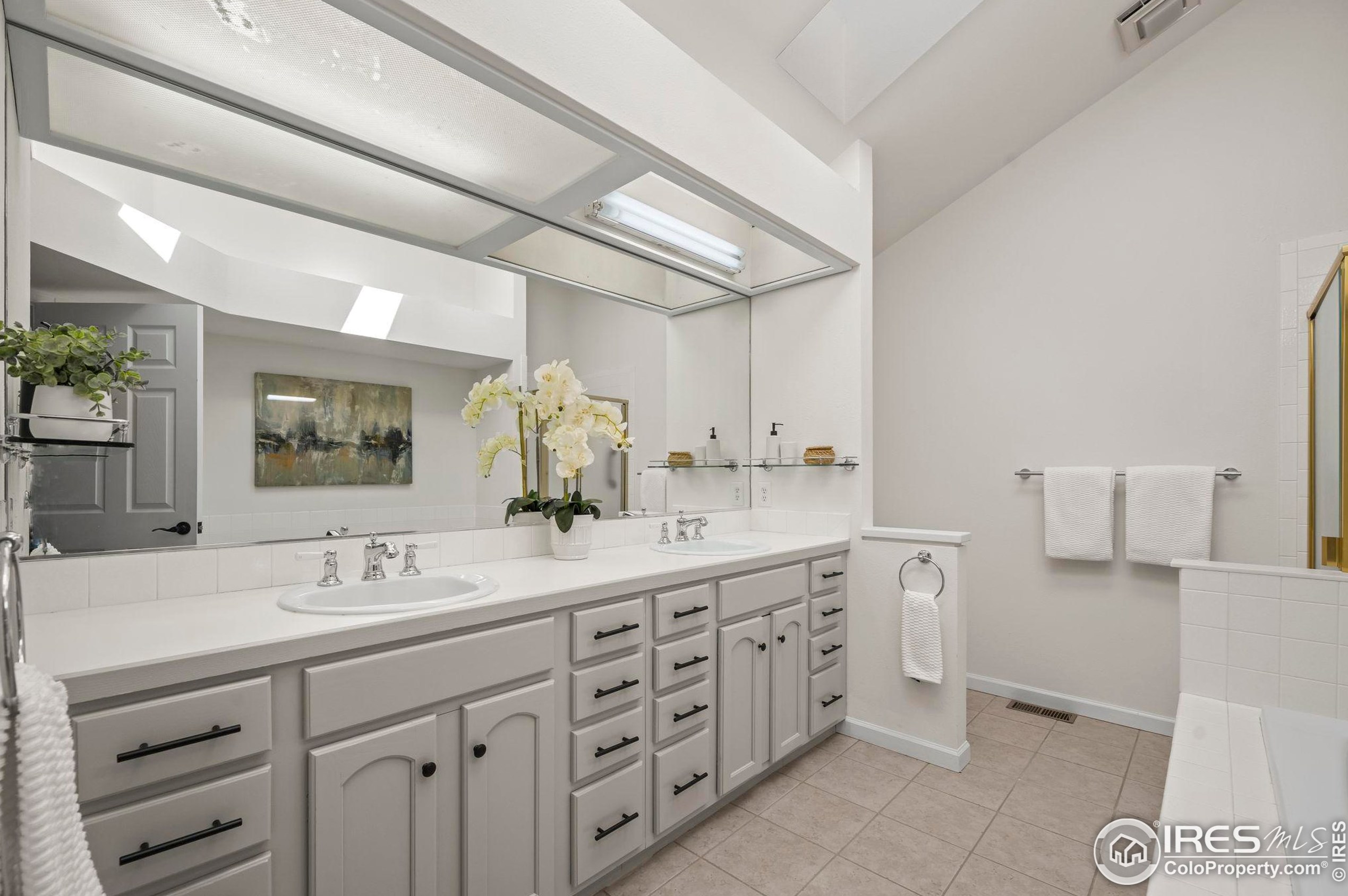 7321 Windsor Dr, Boulder CO 80301-3718 exterior