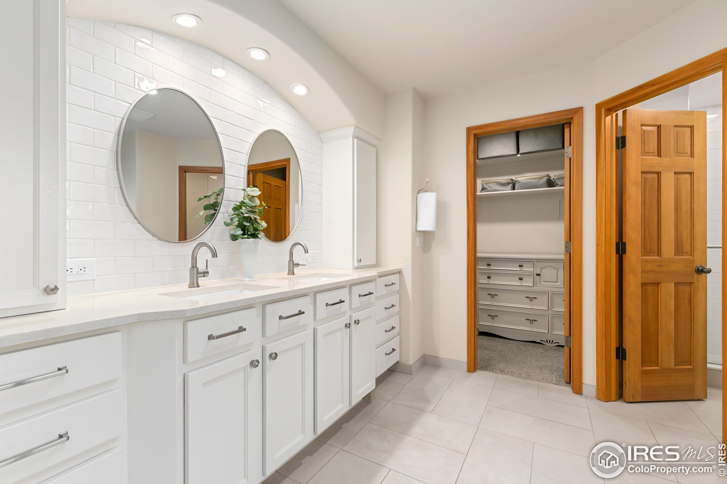3432 Long Crk Dr, Fort Collins CO  80528-7042 exterior