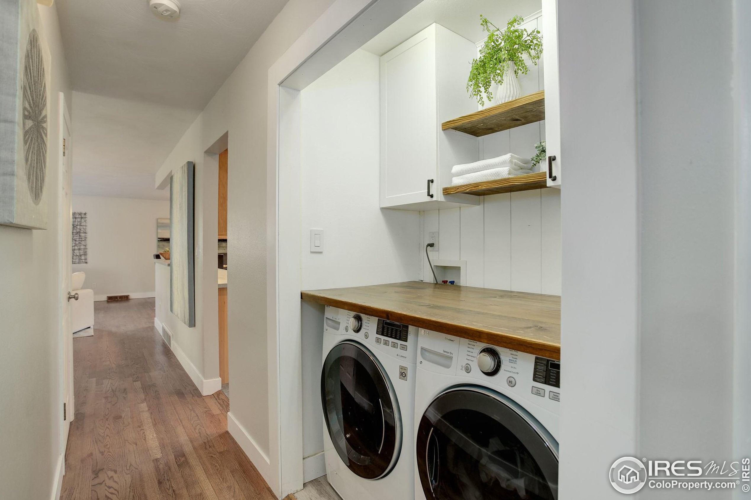 2823 Mtn Vw Ave, Longmont CO 80503-2312 exterior